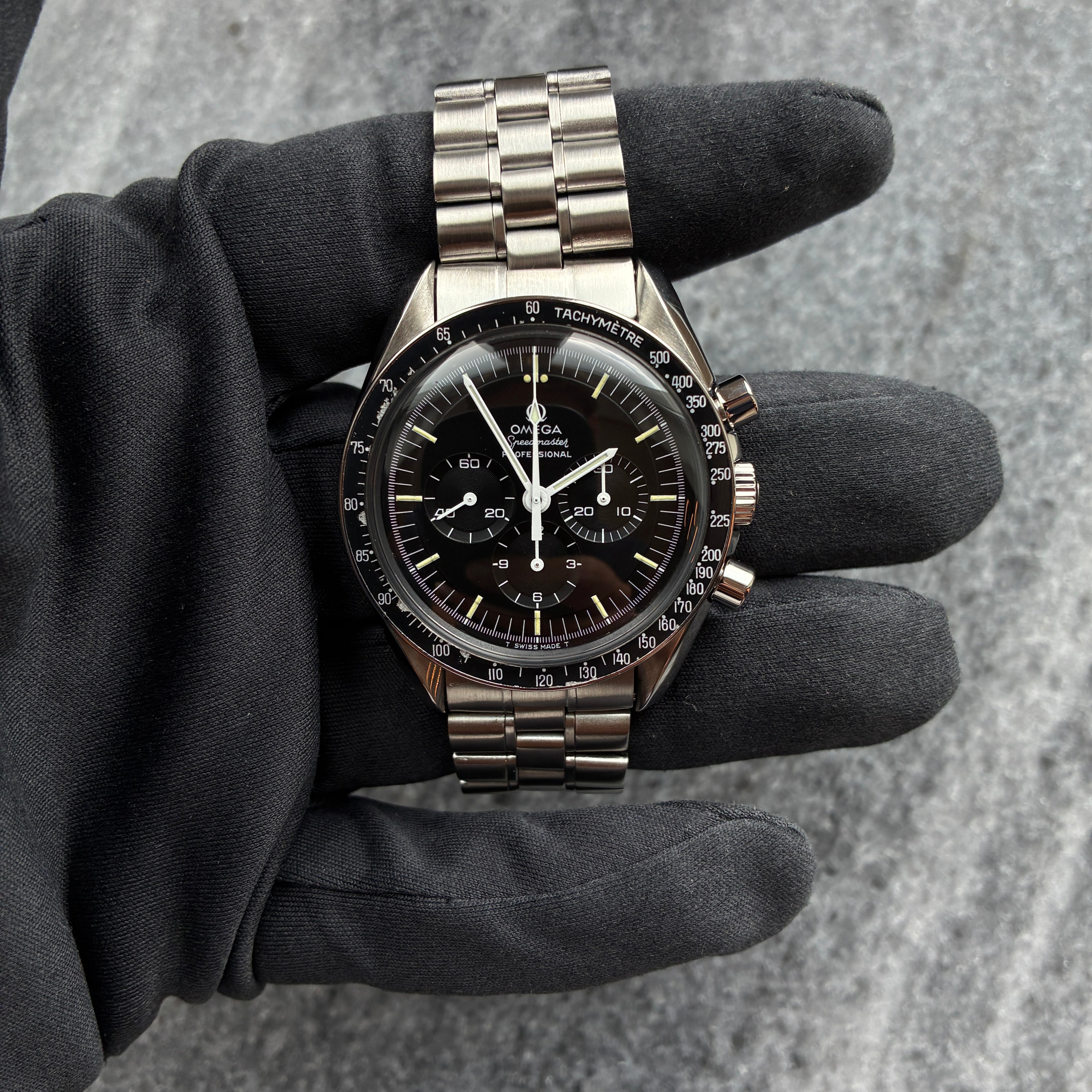 Speedmaster Professional Moonwatch / vintage / watch only / large Omega Service 2026 / 1969