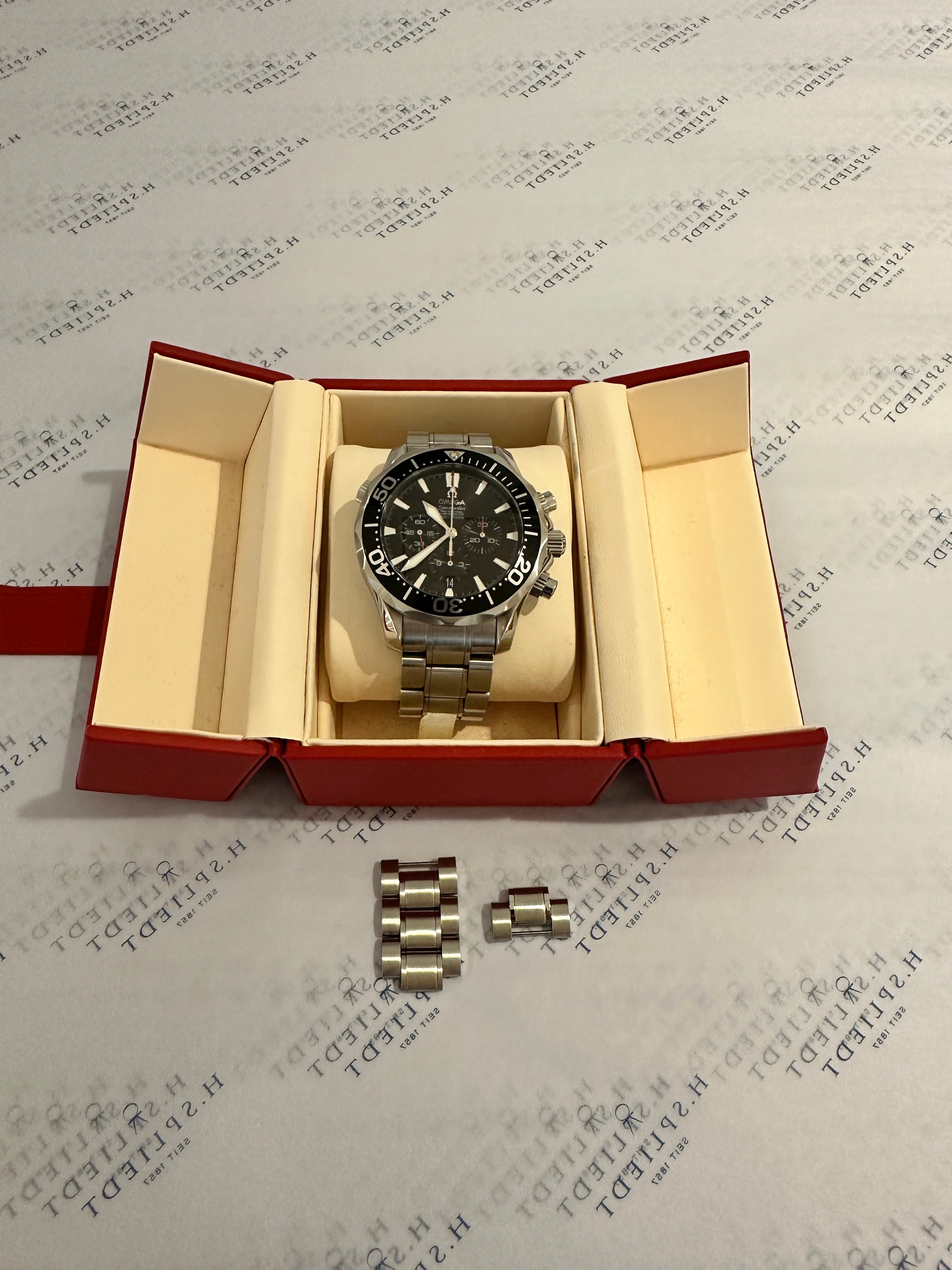 Omega Seamaster Chrono 41,5 mm Stahl gebraucht im roten Etui mit zusätzlichen Armbandgliedern