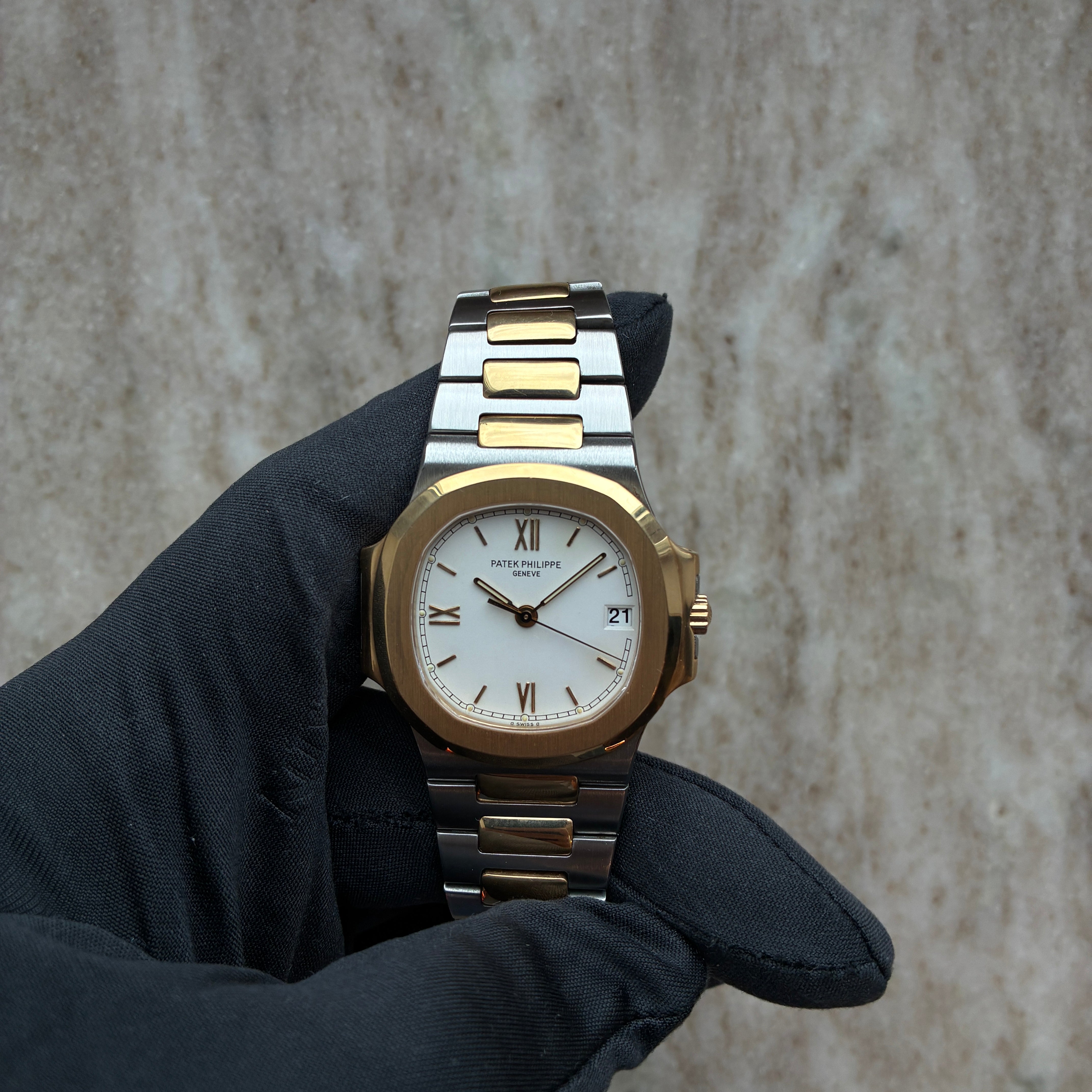 Nautilus / very good condt. / White Dial / Watch Only / Sigma Dial