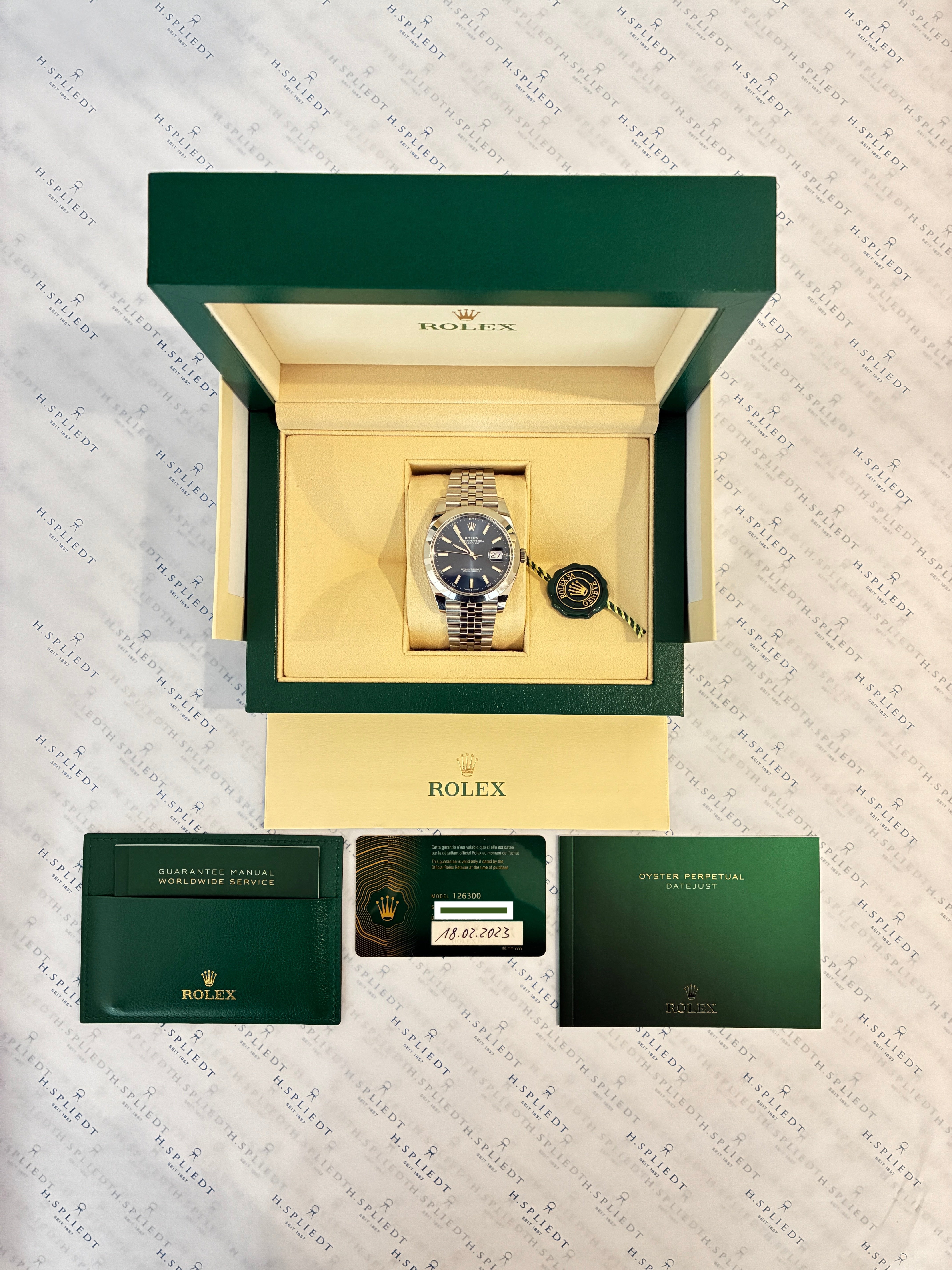 Rolex Datejust 41 Blue Jubilee 2023 mit Box und Papieren im Detail, Frontansicht