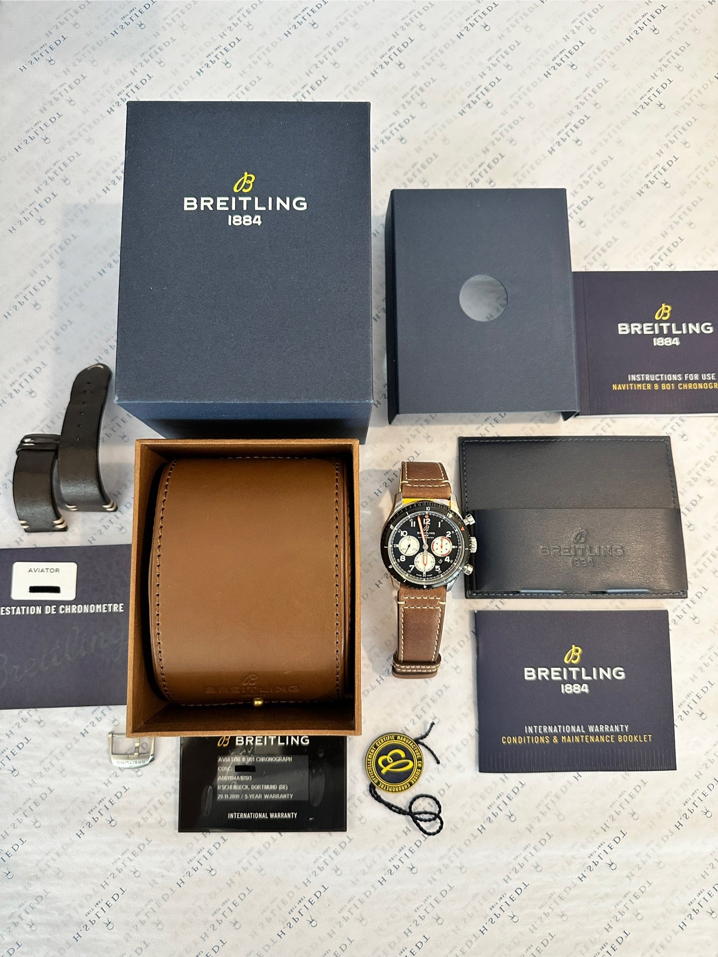 Breitling Aviator 8 B01 Chronograph 43 Mosquito (2019)
