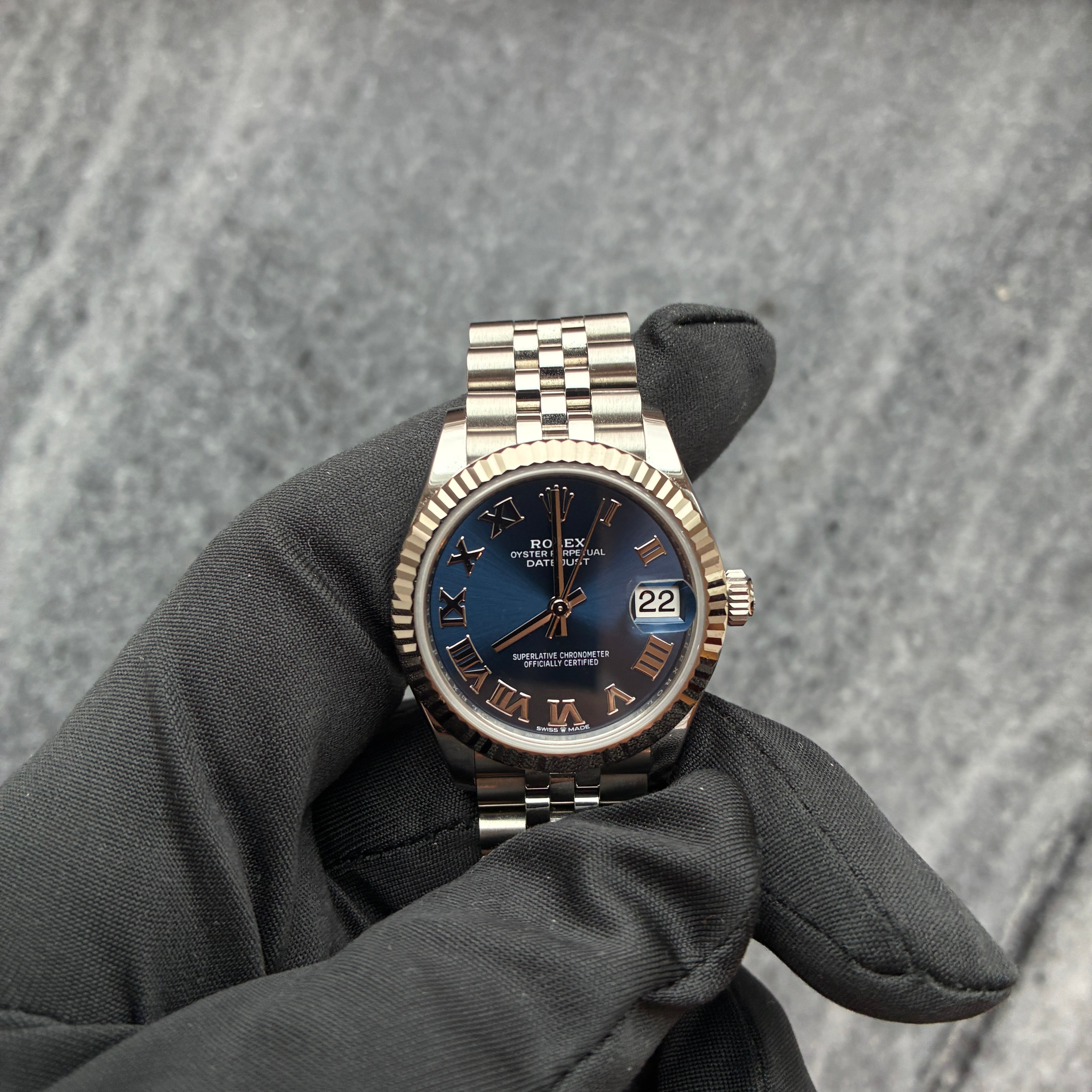 Rolex Datejust 31 mit blauem Zifferblatt, im Vollset, getragen, im sehr guten Zustand