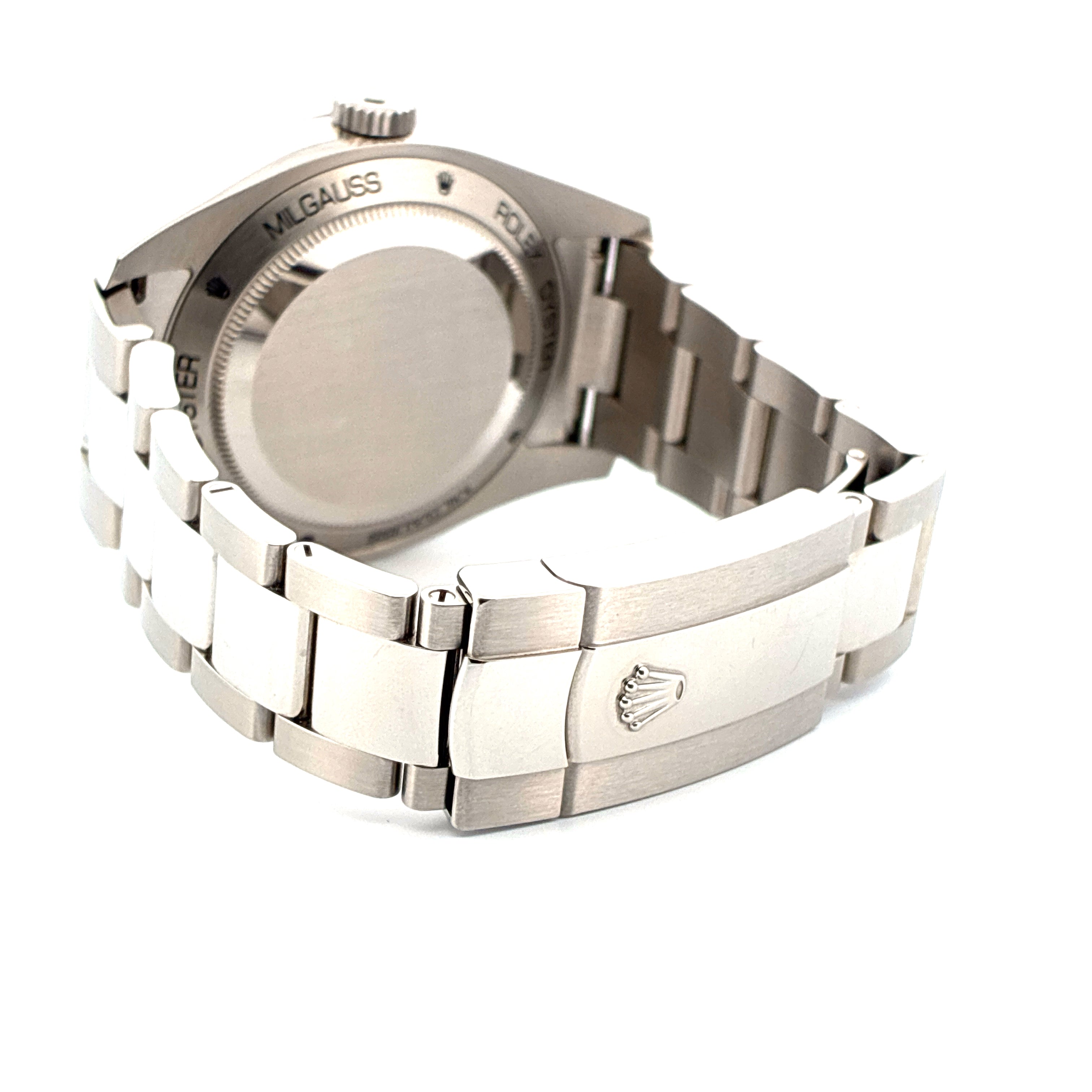 Rolex Milgauss Stahlarmband und Gehäuse aus Edelstahl mit Rolex-Krone auf der Schließe, Rückseite der Uhr mit Gravur