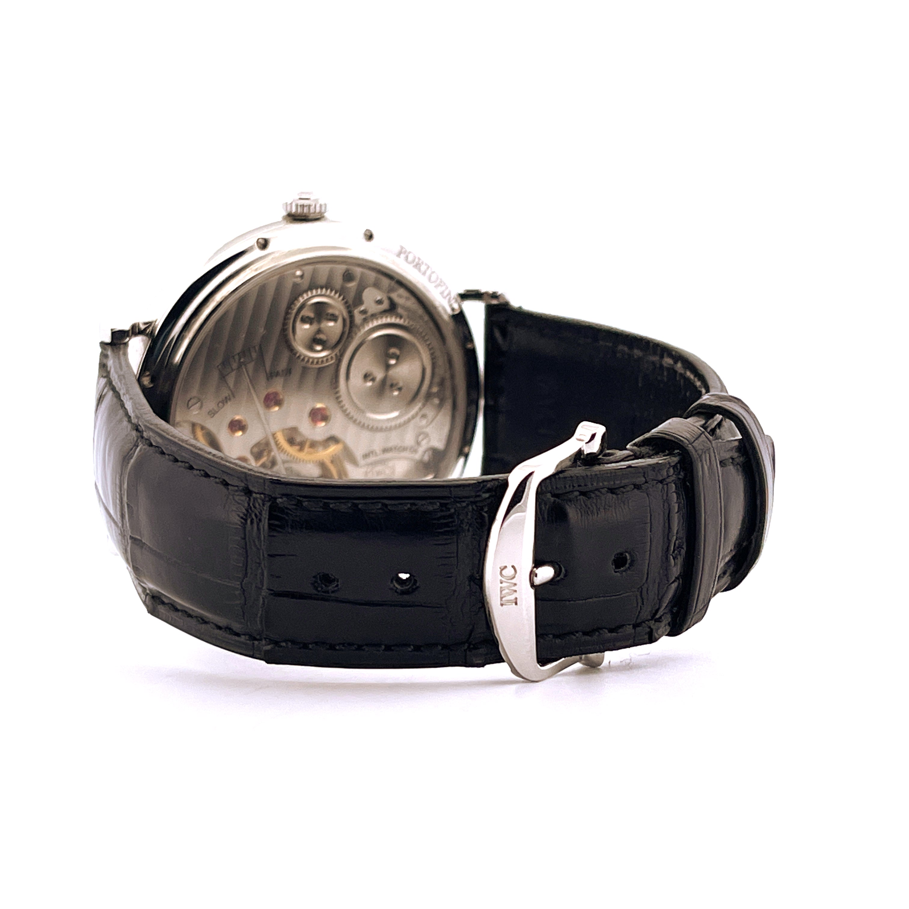 IWC Portofino mit Handaufzugswerk und Lederarmband mit silberner Schließe im Detail