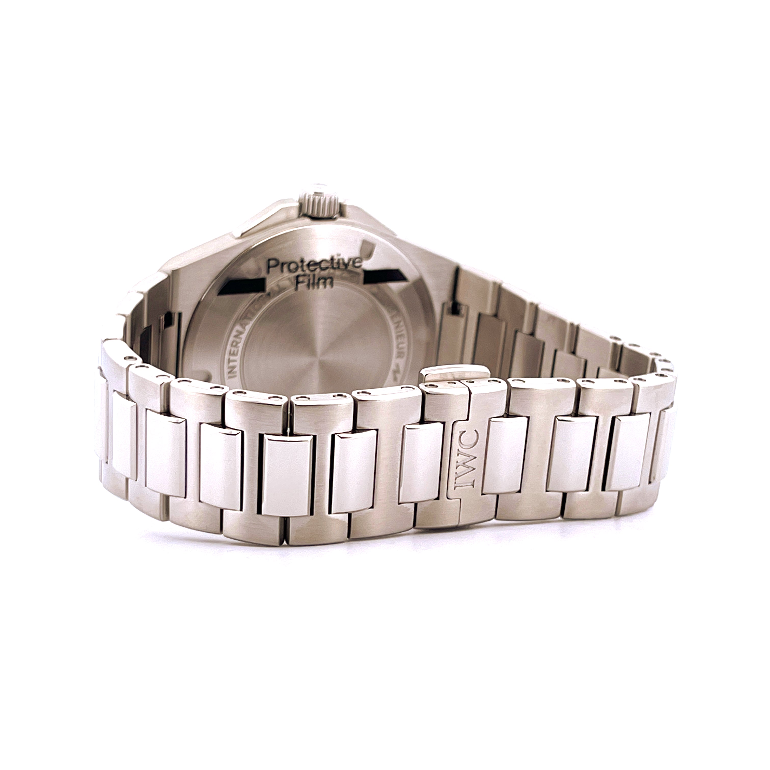 Rückseite einer IWC Ingenieur Automatic mit poliertem Edelstahlarmband im Detail