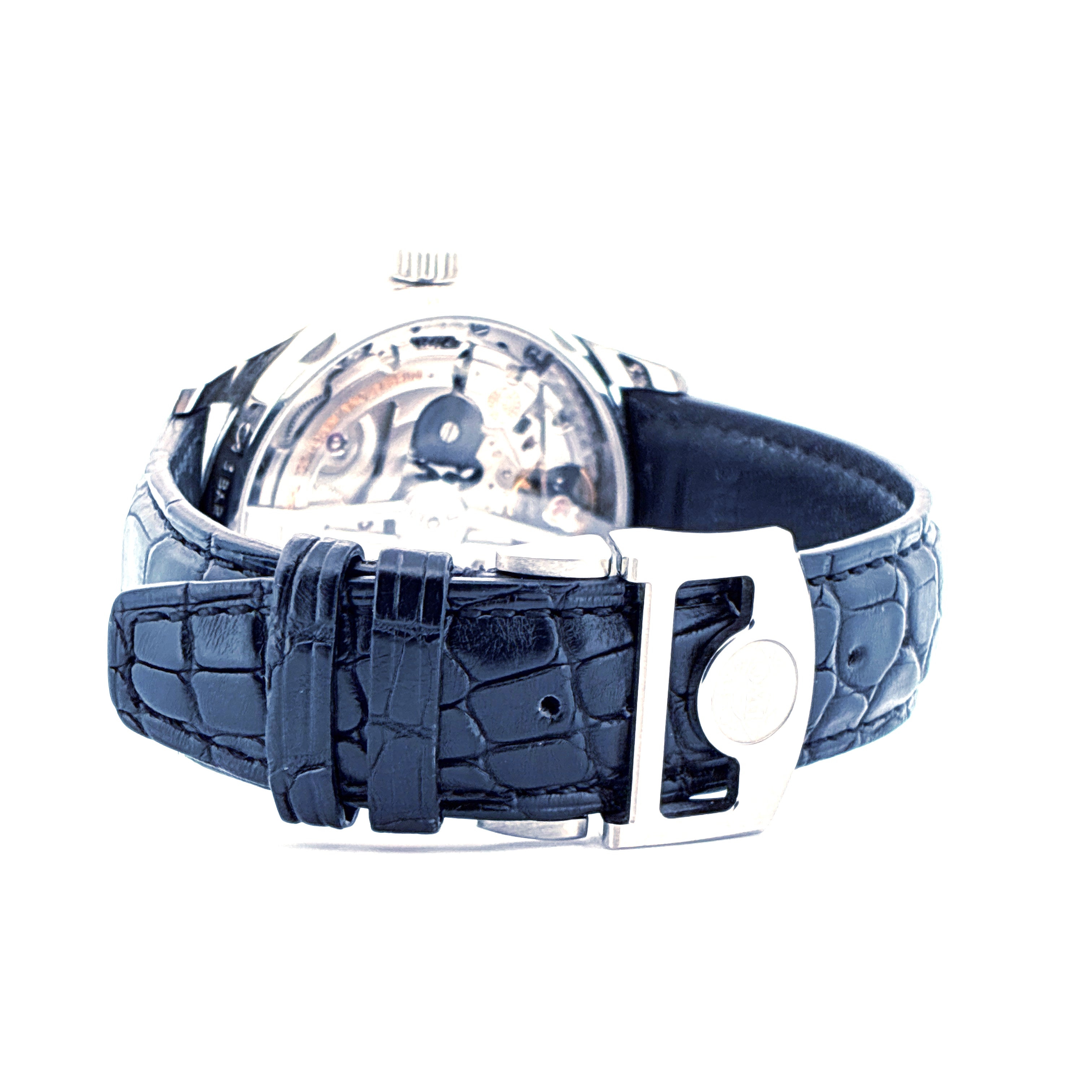 IWC Portugieser Automatik aus Edelstahl mit schwarzem Lederarmband und Dornschliesse aus nächster Nähe