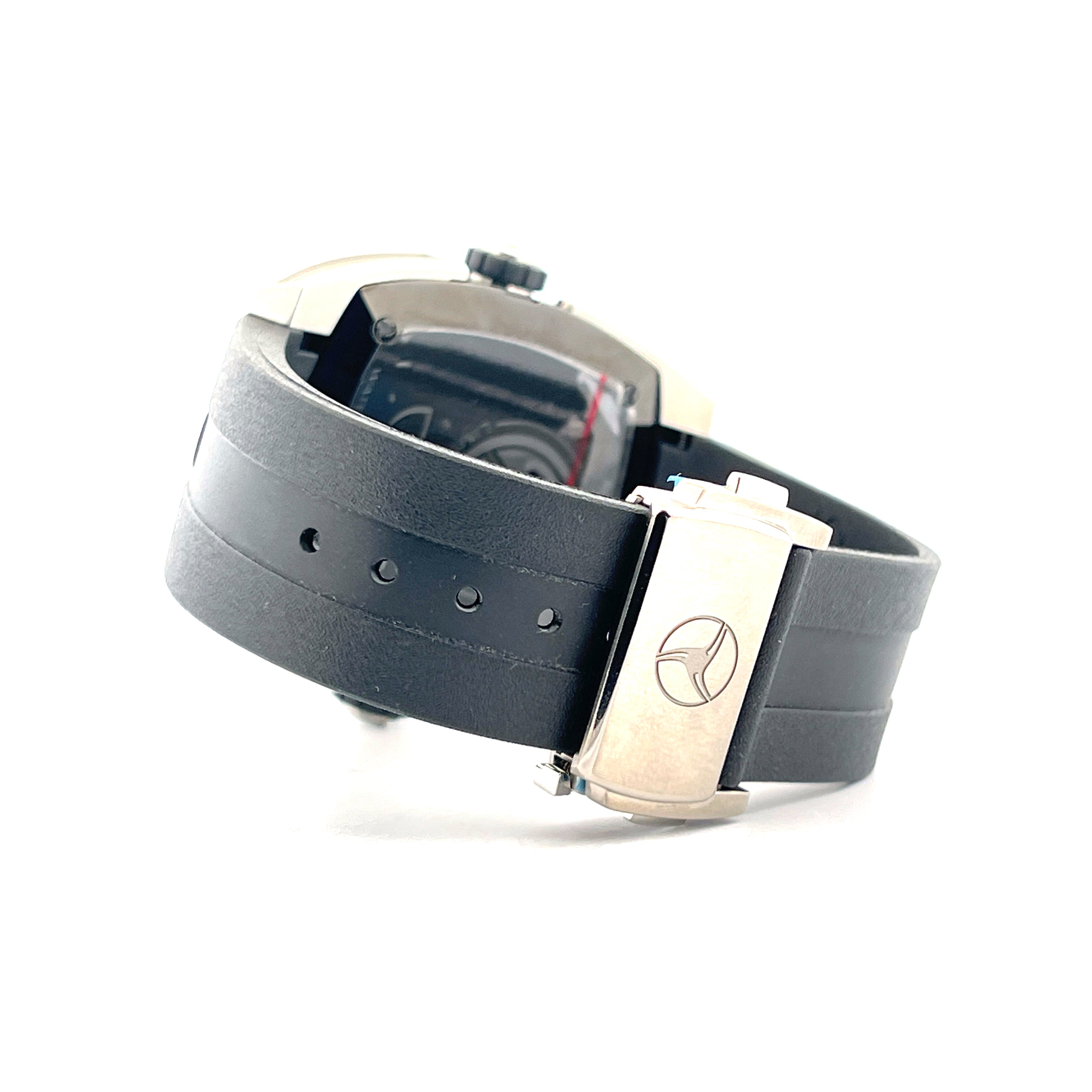 Cyrus Klepcys Solo Tempo: Schwarzes Lederarmband mit Edelstahlschließe und Markenlogo