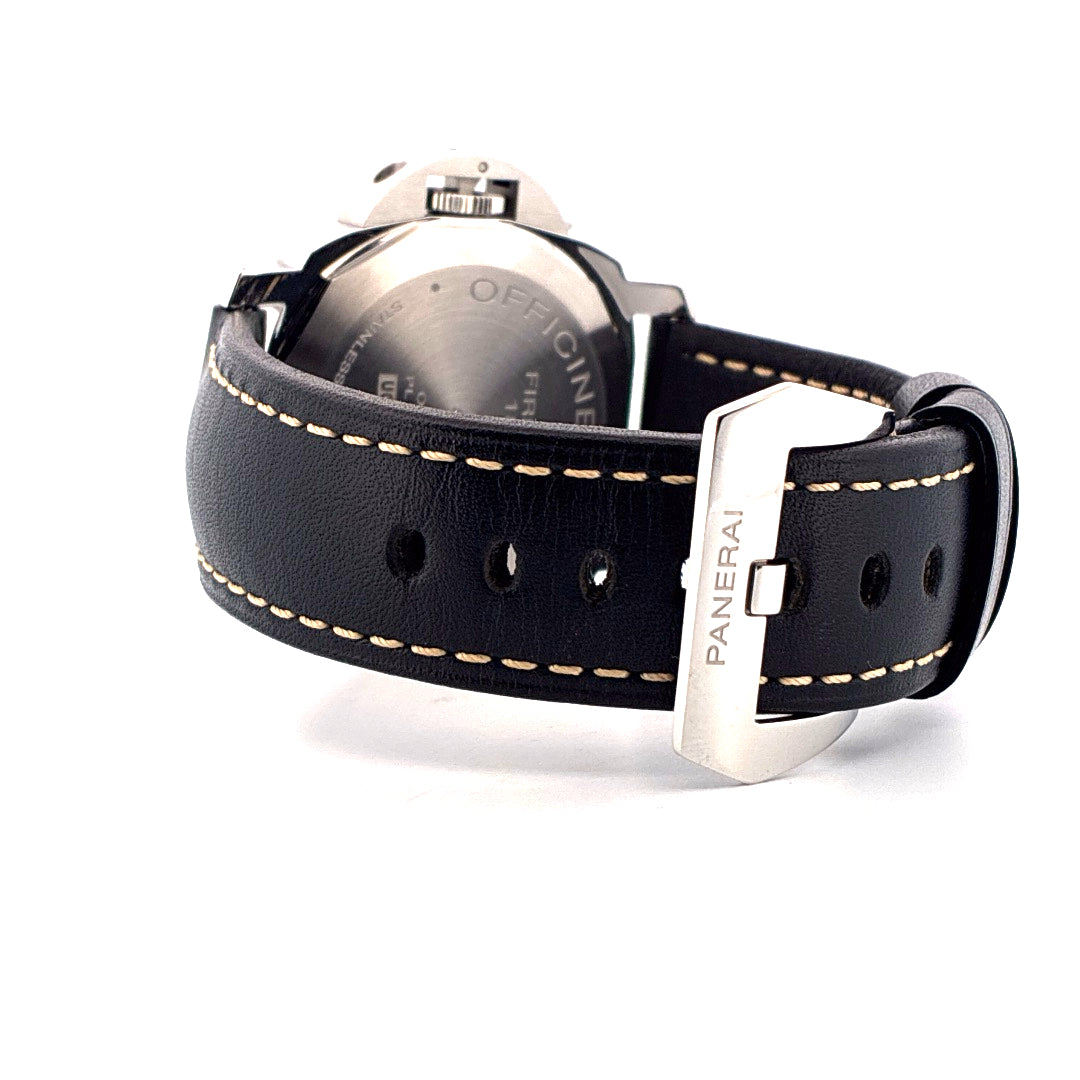 Panerai Luminor Base Logo 2018 aus Edelstahl mit schwarzem Lederarmband und Panerai-Schließe