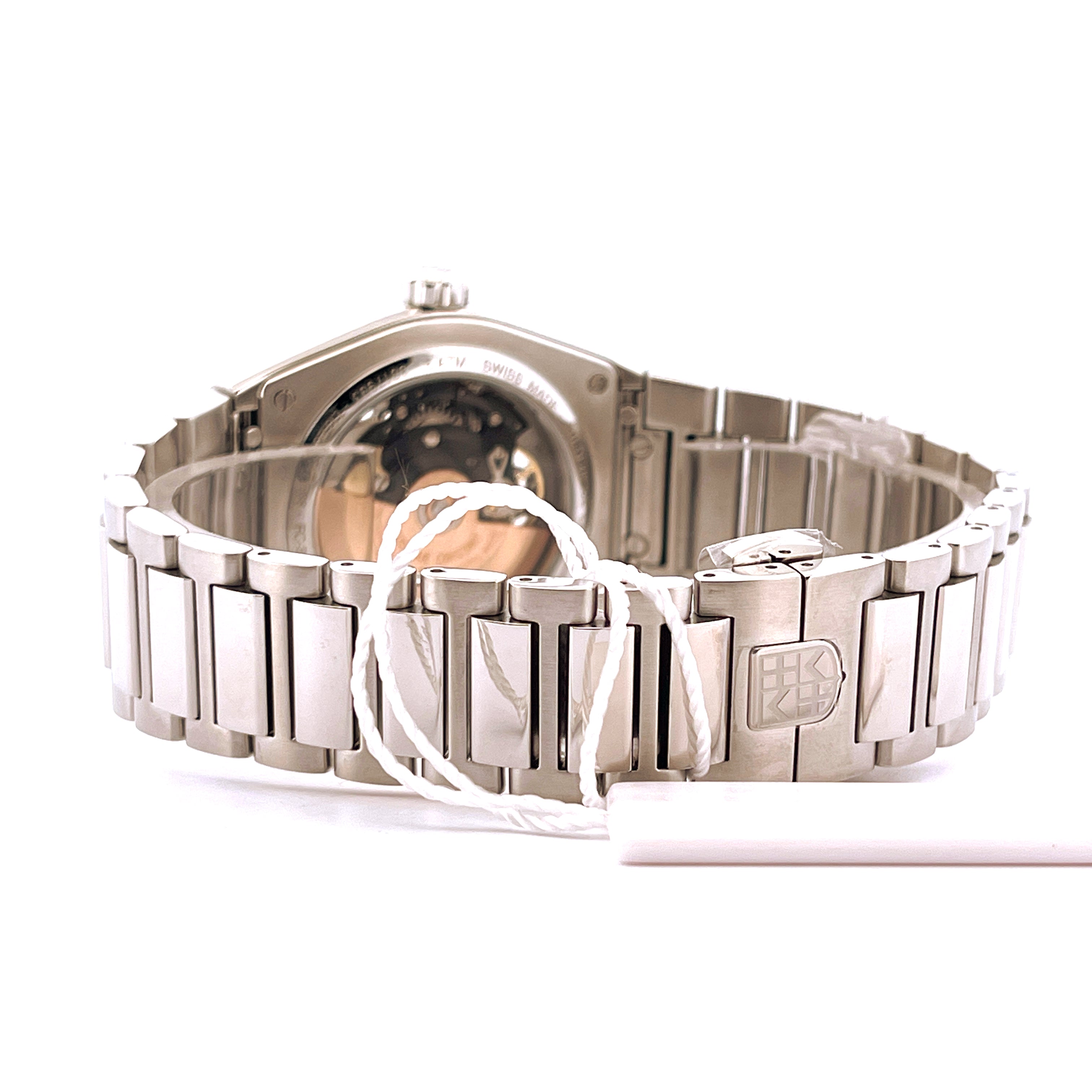 Frederique Constant Highlife Skeleton Rückseite mit poliertem Edelstahlarmband und Schließe