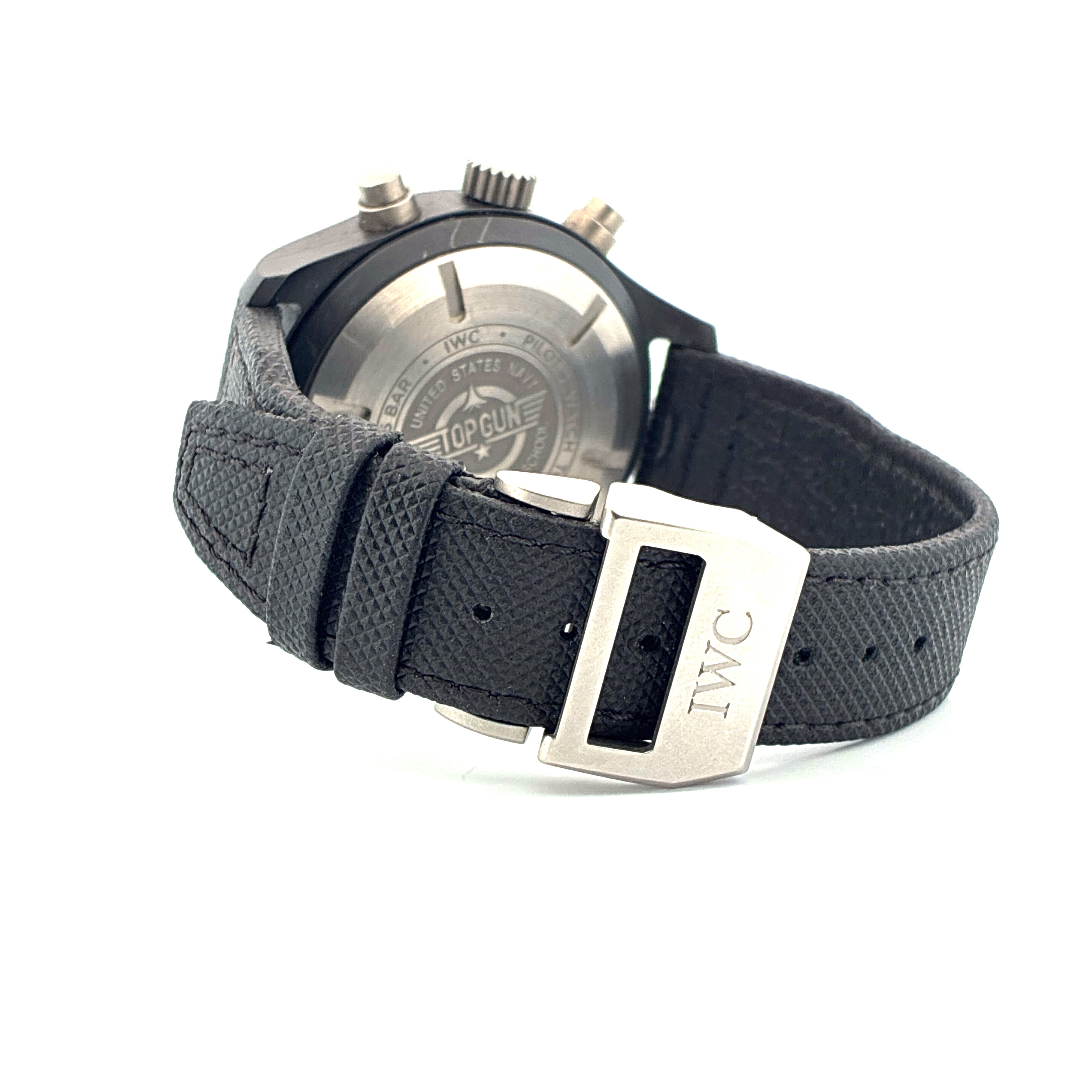 IWC Fliegeruhr Chronograph Top Gun Rückseite mit schwarzem Keramikgehäuse und schwarzem Armband mit Dornschließe