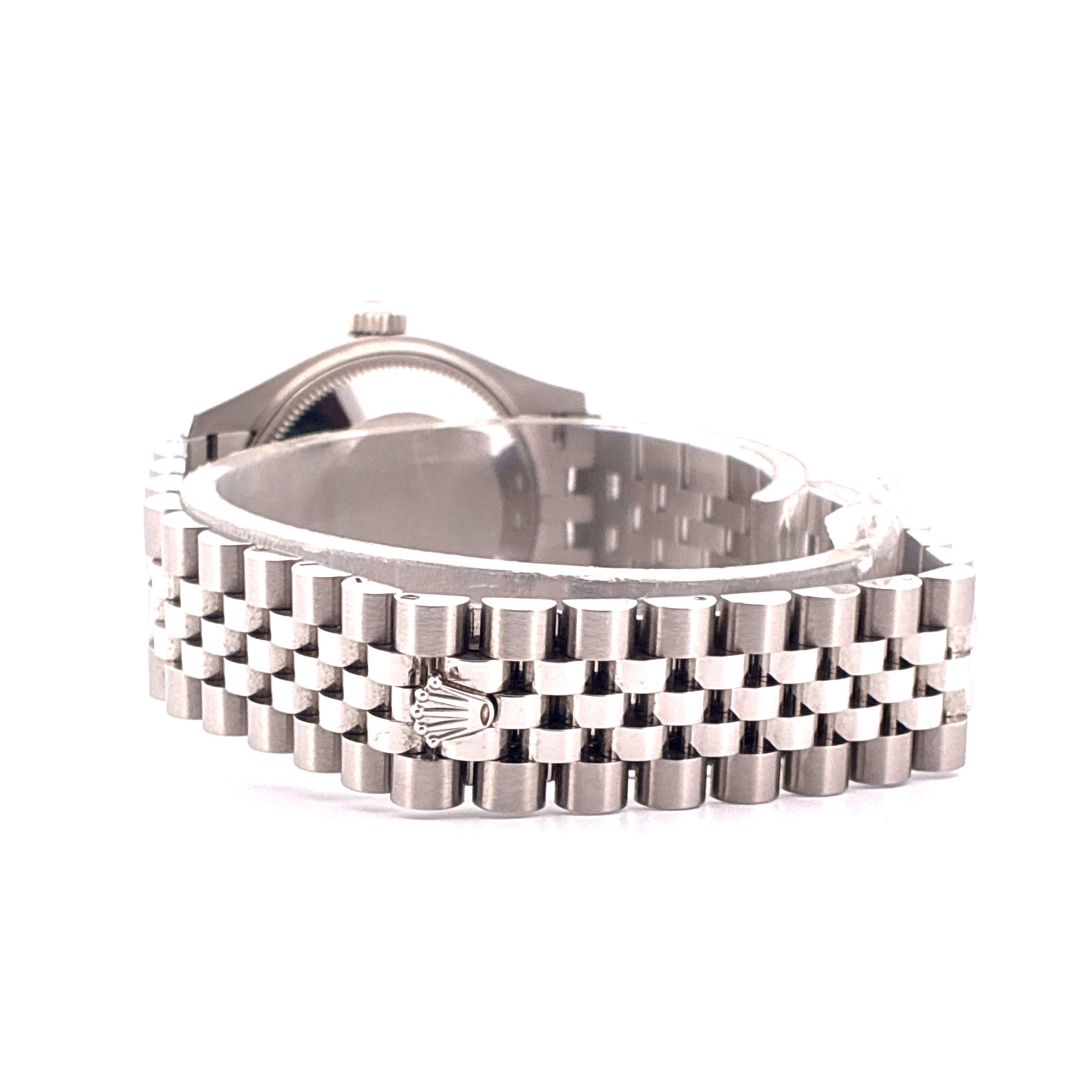 Rolex Datejust 31 mm Stahlgehäuse und Weißgoldlünette mit Jubilé-Armband im Profil mit Krone