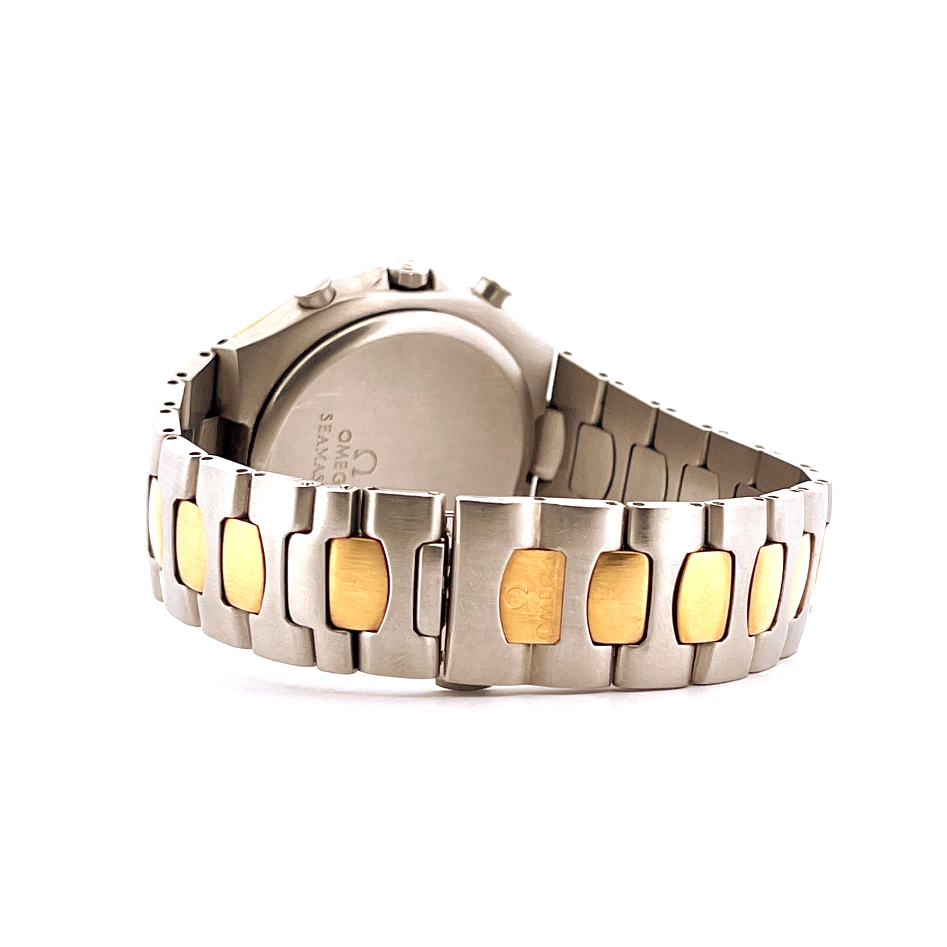 Omega Seamaster Polaris Chronograph Stahl-Gold Armband von der Seite mit leicht geöffneter Schließe