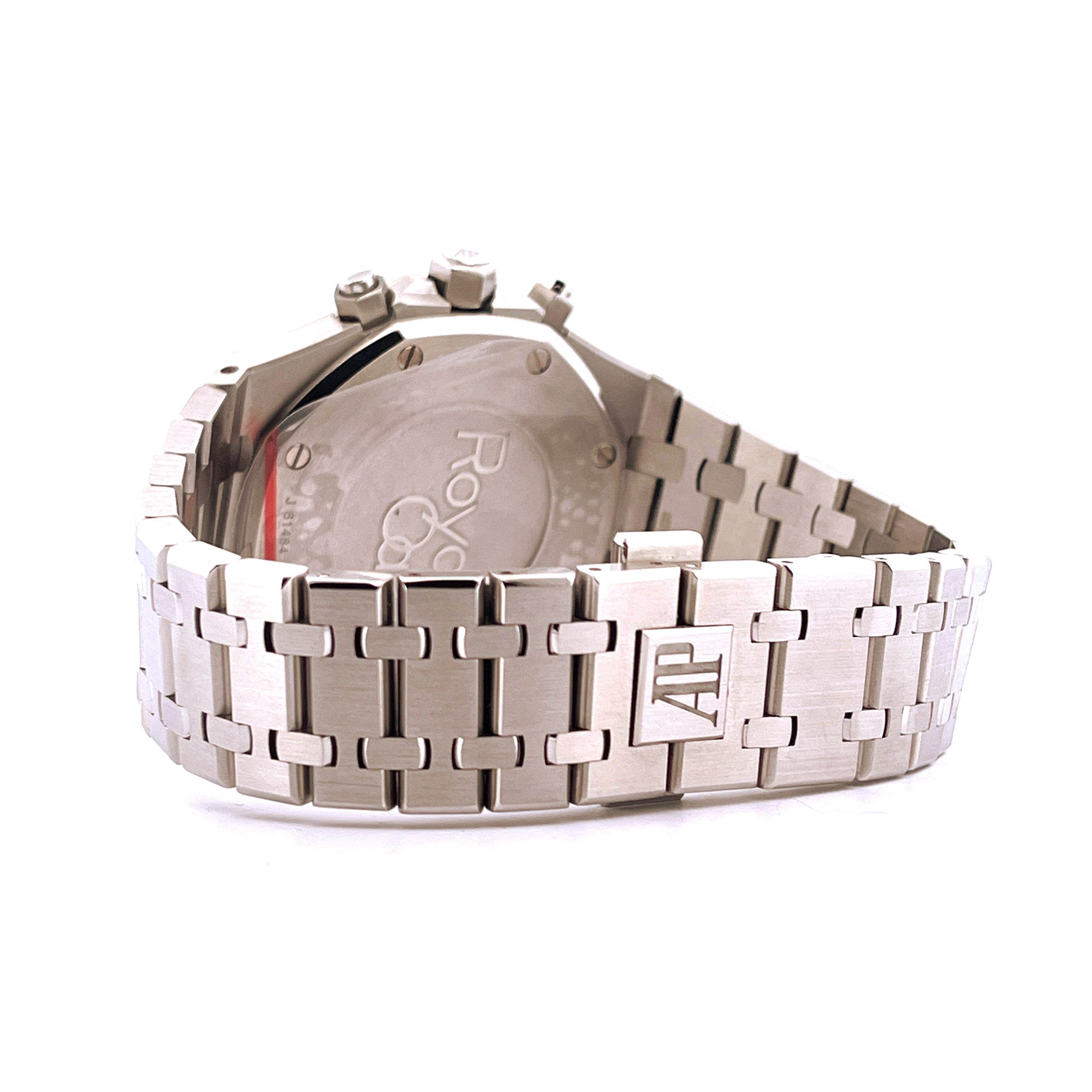 Audemars Piguet Royal Oak Chronograph 26331ST Stahl Armband mit AP-Logo von der Seite