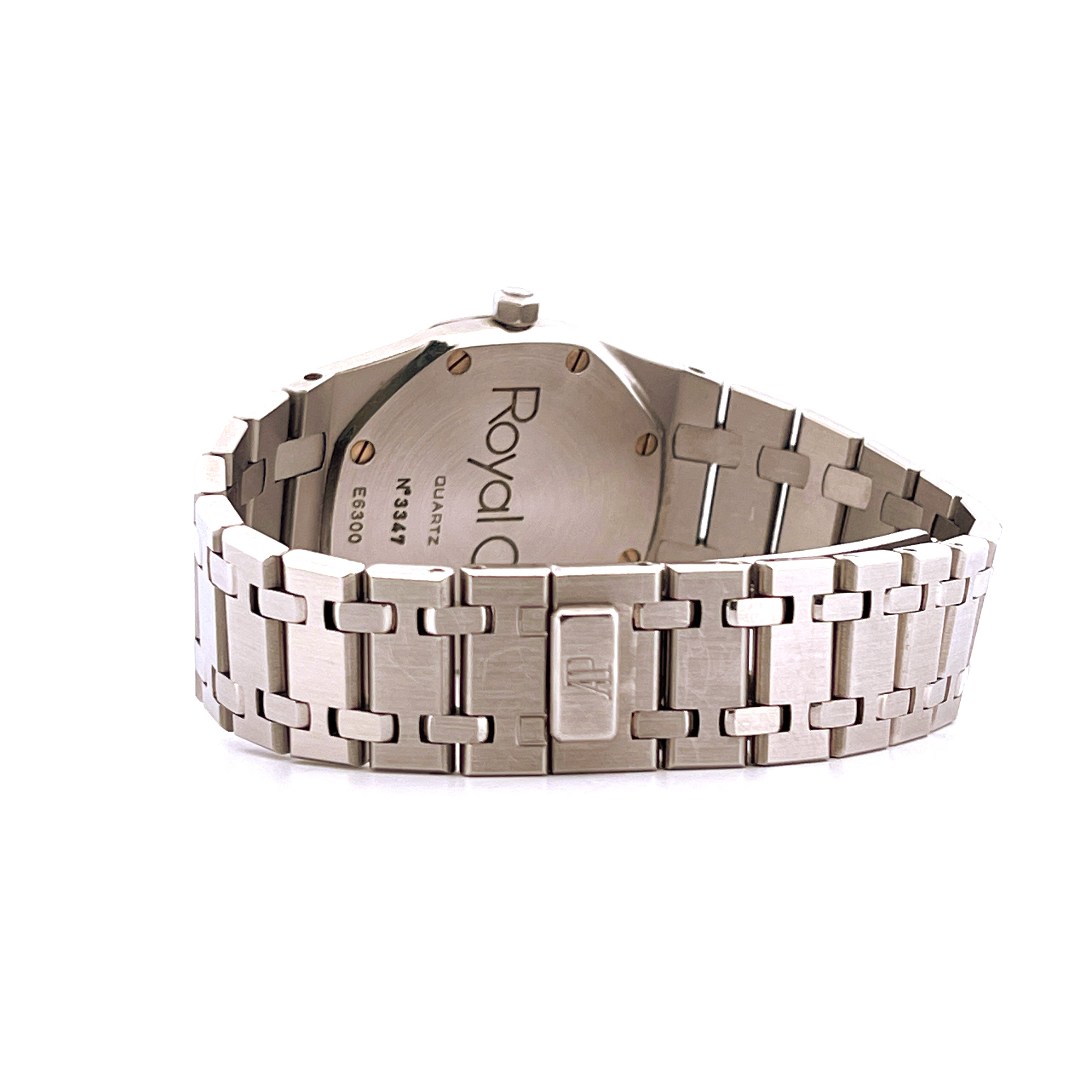 Audemars Piguet Royal Oak 56175ST Quarz aus Edelstahl, von schräg hinten fotografiert