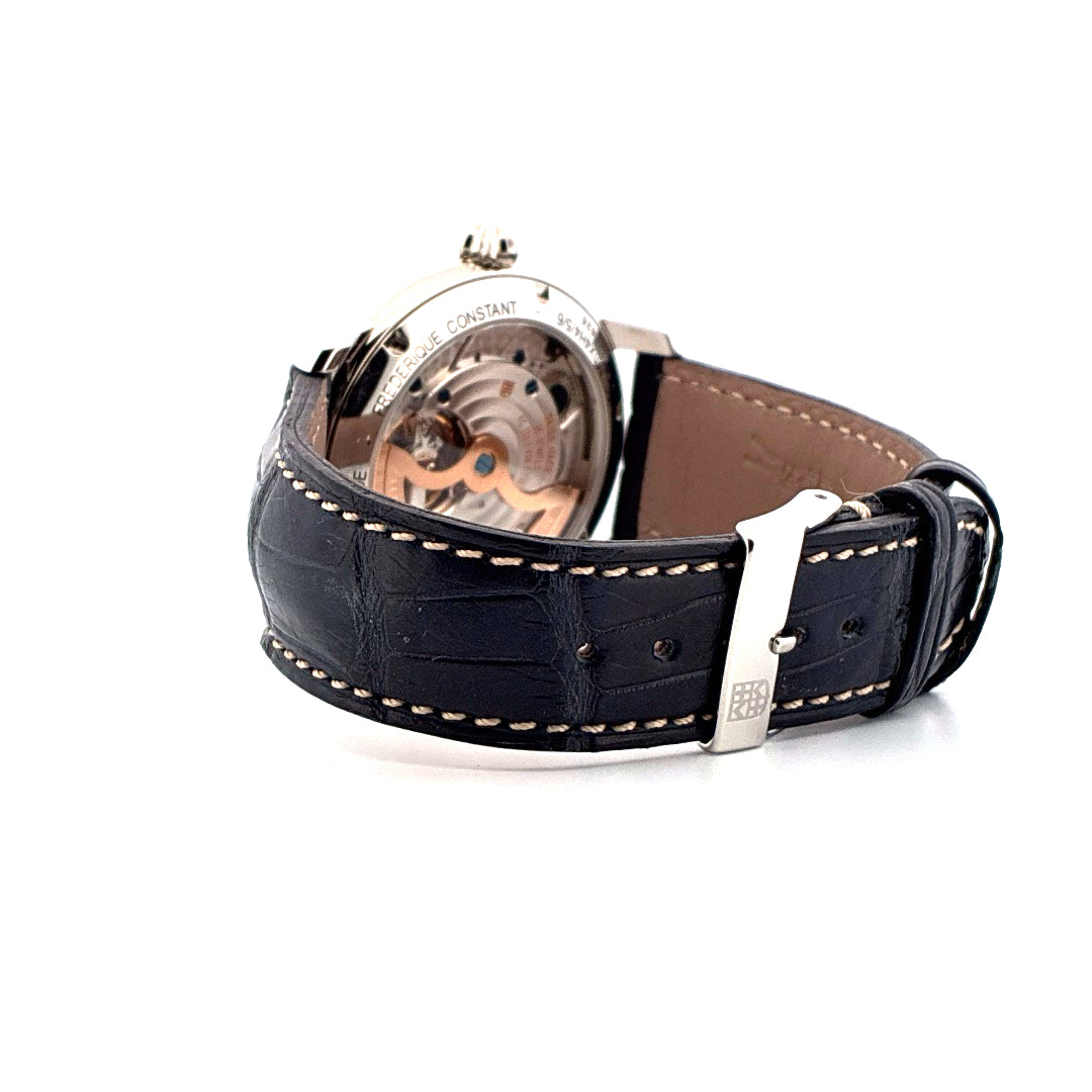 Frederique Constant Classics Manufacture, Rückansicht mit schwarzem Kroko-Lederarmband und silberner Schließe