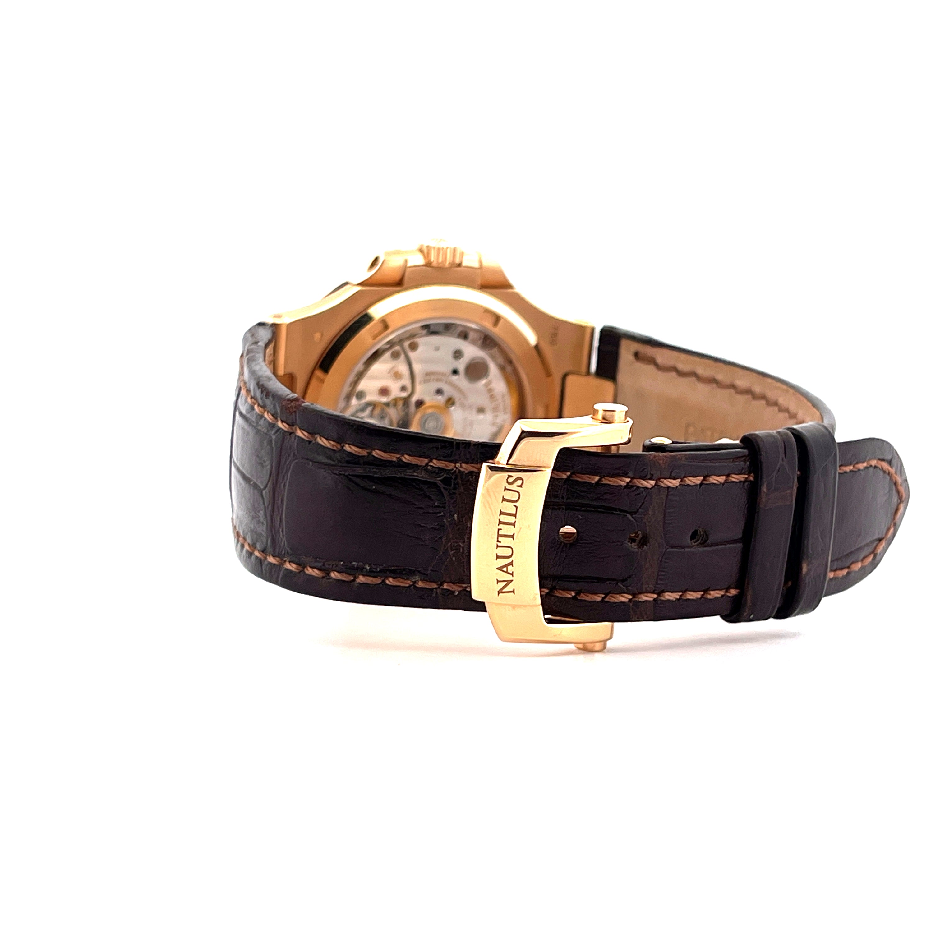 Patek Philippe Nautilus 5711R-001 Rückansicht mit goldenem Dornschließe und braunem Krokodillederarmband