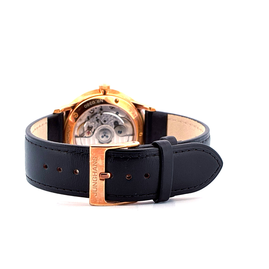 Junghans Meister Damen Unworn Rückseite mit Sichtboden und schwarzem Lederarmband mit Dornschließe