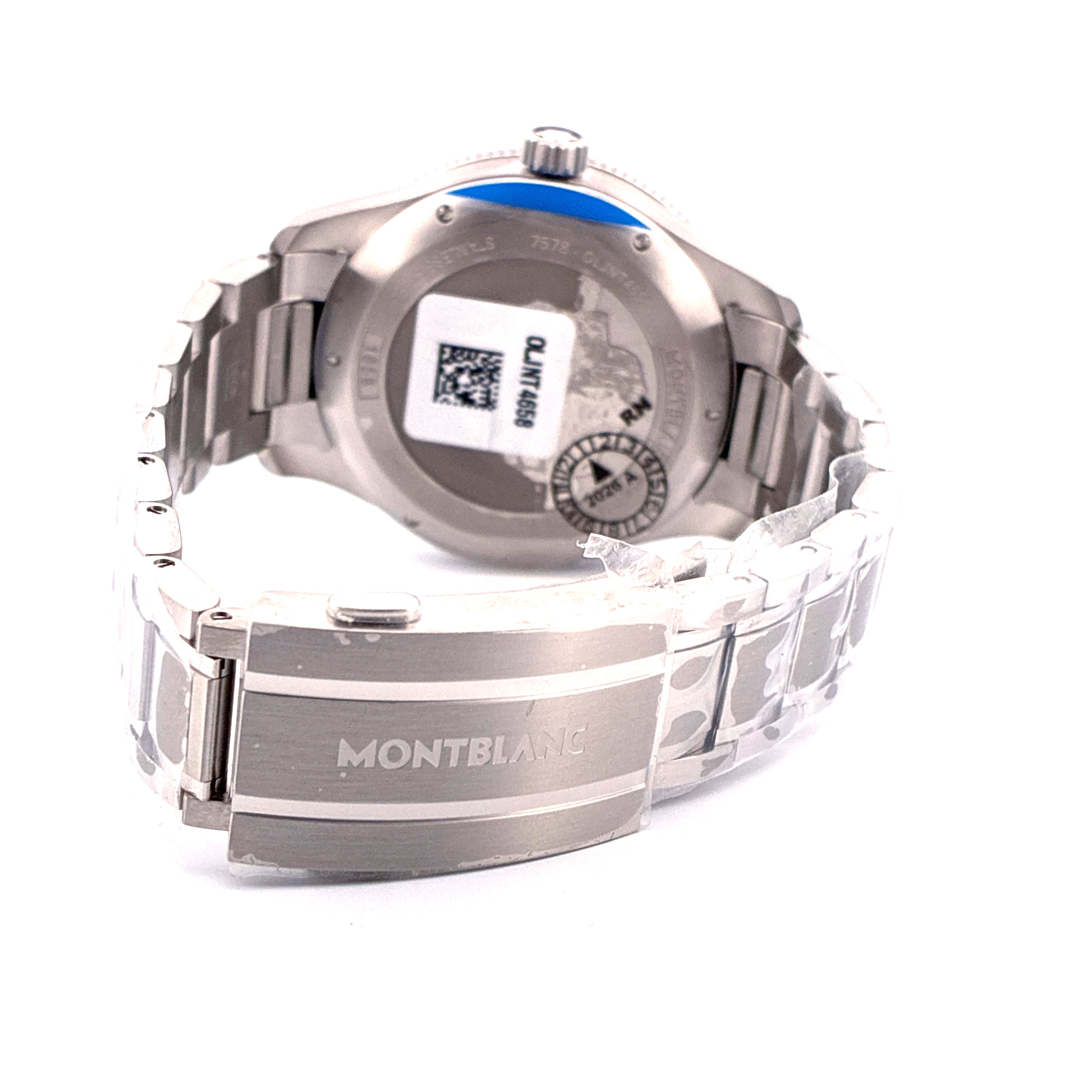 Rückansicht der Montblanc 1858 Iced Sea Automatik Date aus Stahl, neu und ungetragen