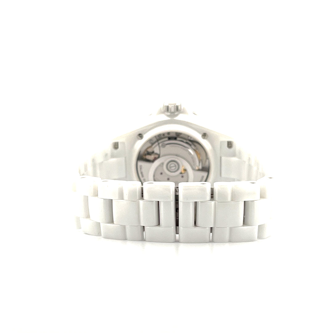 Chanel J12 38mm Automatik weiße Keramikuhr im Rückseiten-Detail