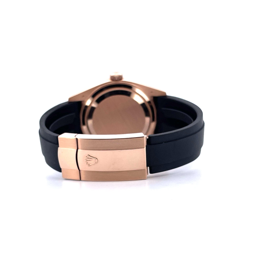 Sky-Dweller 42 Roségold mit Kautschukband / graues Zifferblatt / Everose - Juwelier Spliedt