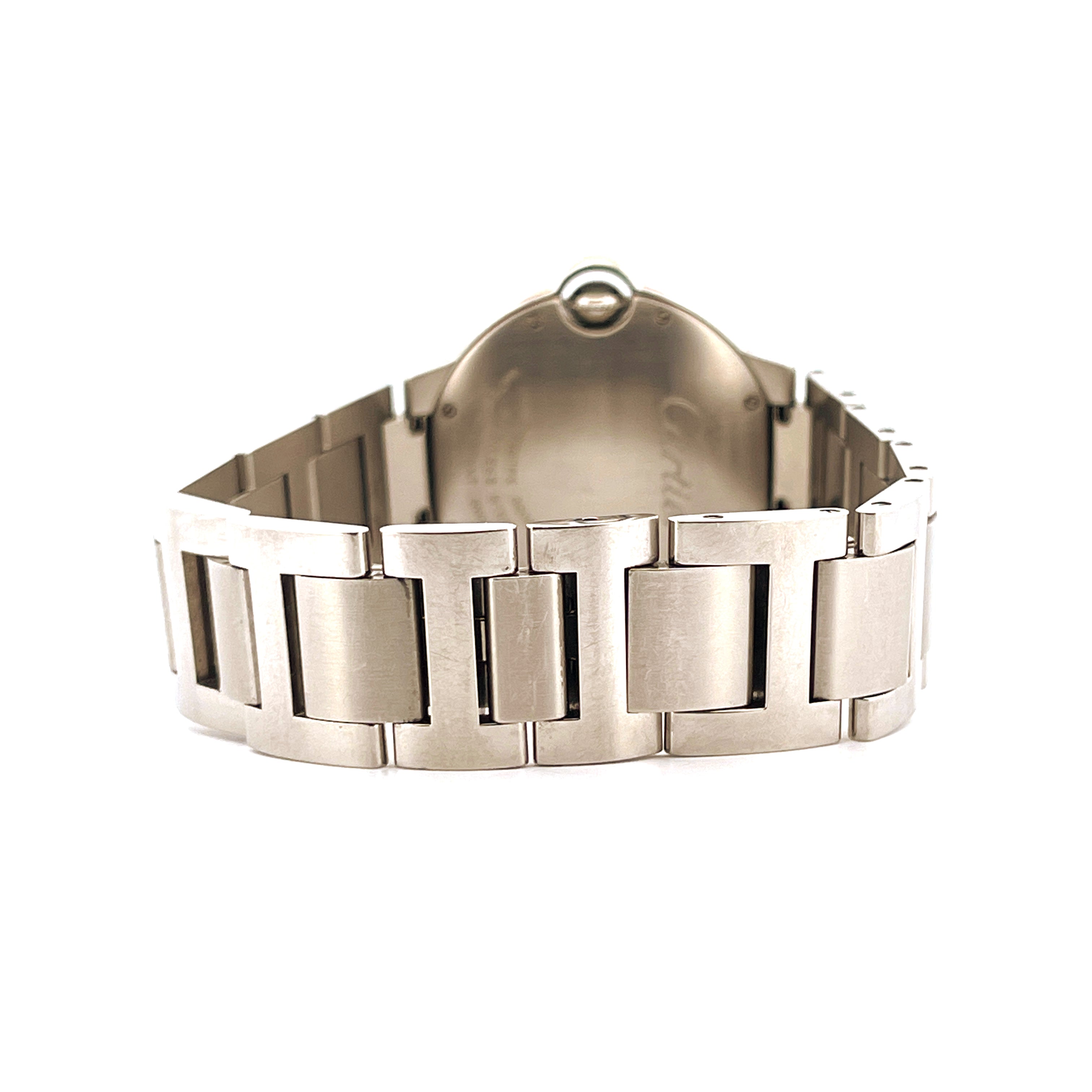 Seitenansicht einer gebrauchten Cartier Ballon Bleu 3005 Uhr aus Edelstahl mit poliertem Gliederarmband