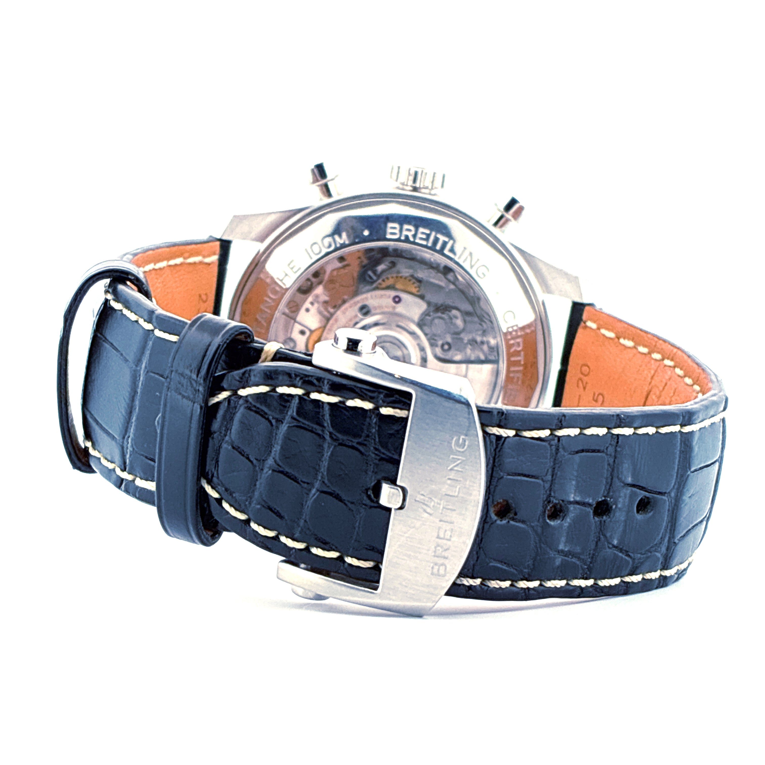 Breitling Aviator 8 B01 Chronograph 43 von hinten, Armband aus schwarzem Leder