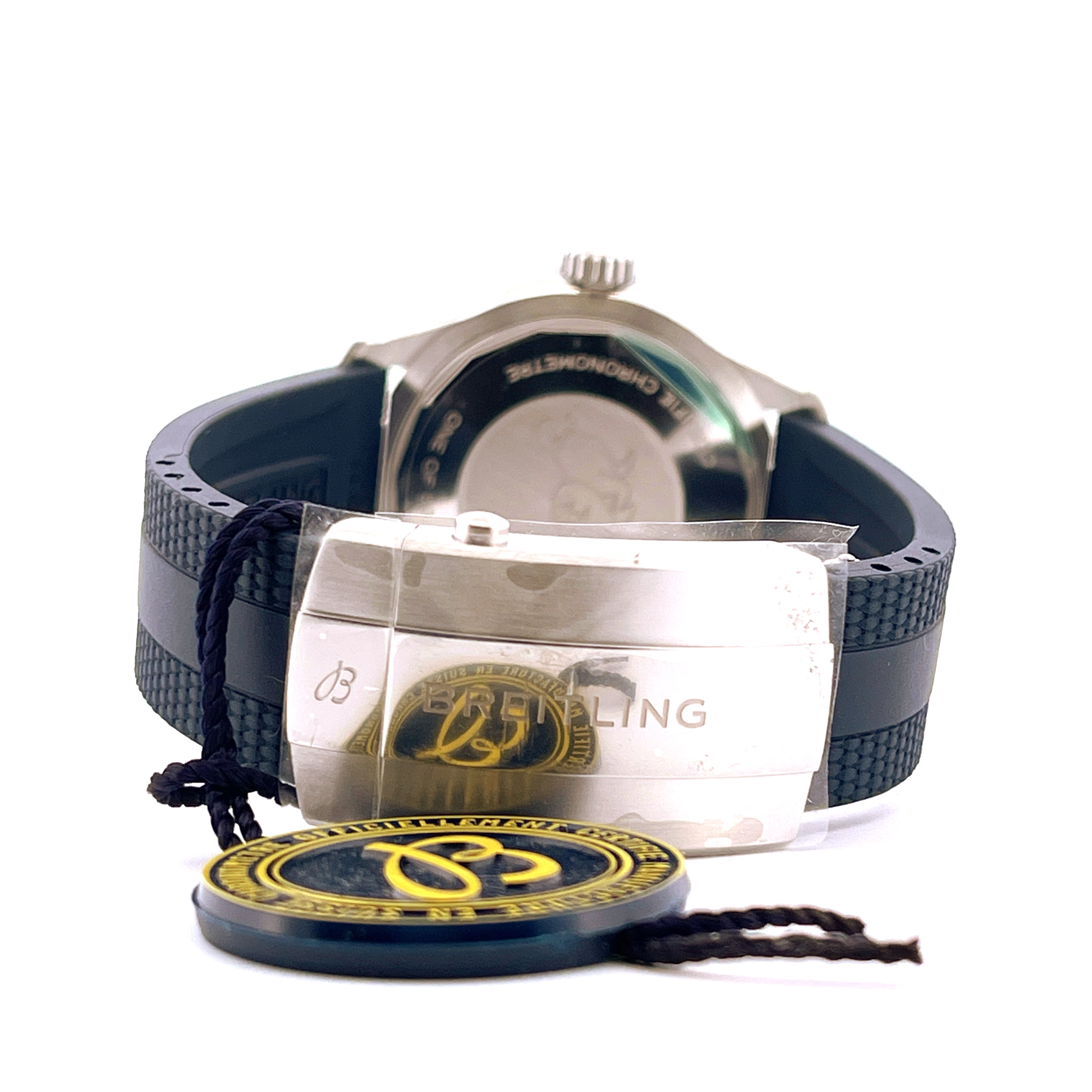 Breitling Superocean Automatic 42 Sylt Edition Schließe mit eingraviertem Logo und Etikett