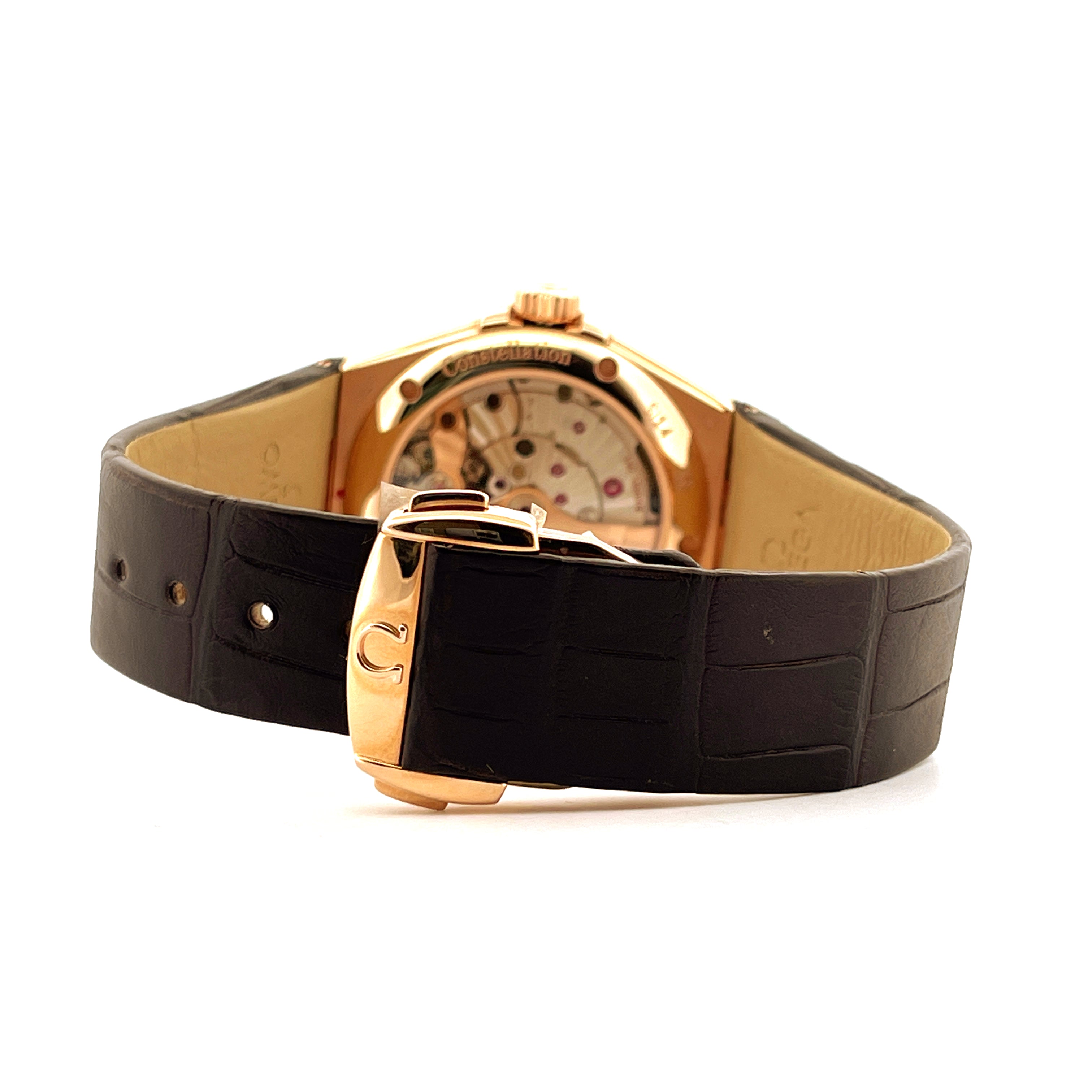 Omega Constellation Limited Edition 1952 Rückseite mit Roségold-Gehäuse und schwarzem Lederarmband