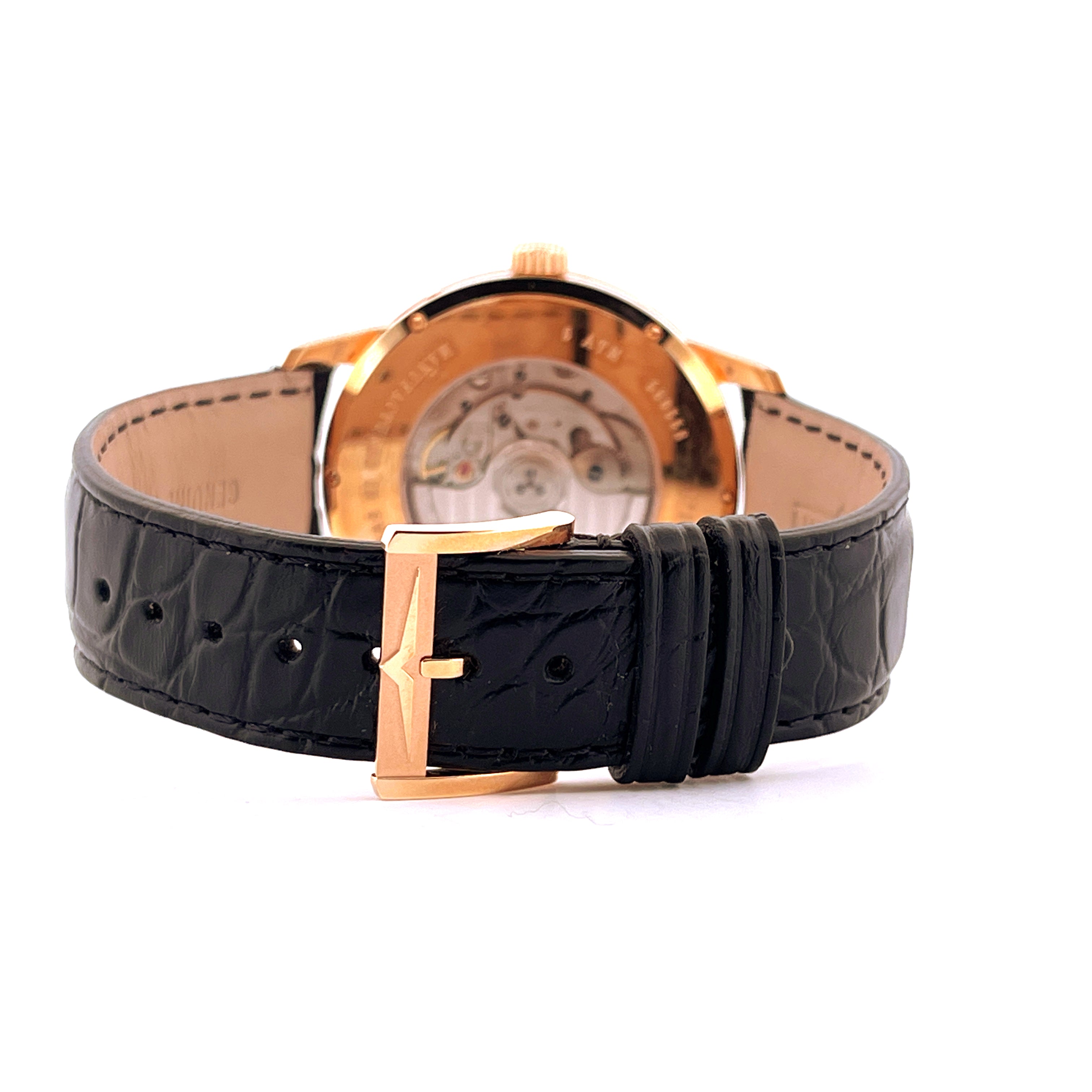 Vulcain 50s Presidents Moonphase: Rückseite des Roségoldgehäuses mit Lederarmband und Schnalle