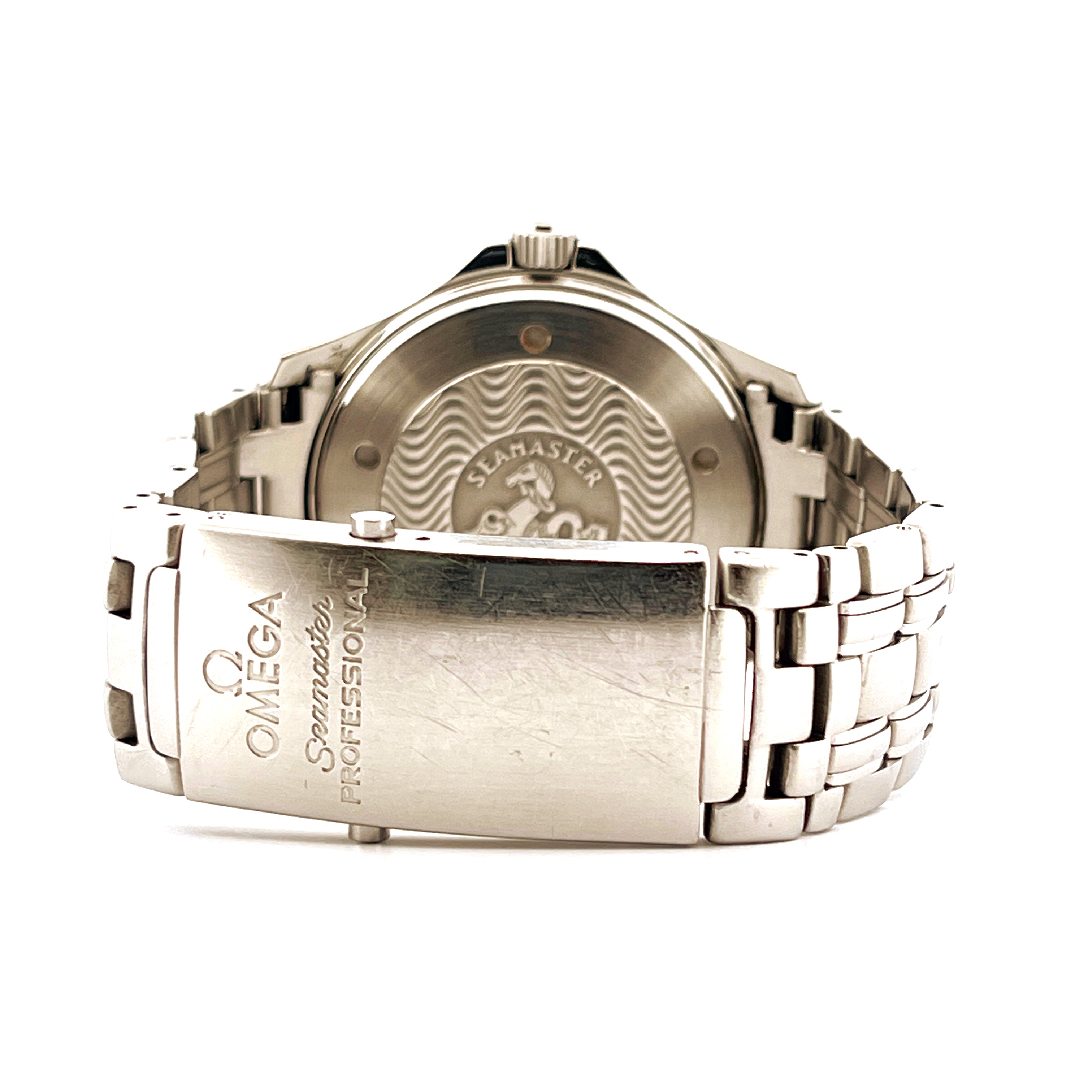 Rückansicht eines Omega Seamaster Diver 300 Professional Edelstahl-Armbands mit Logo