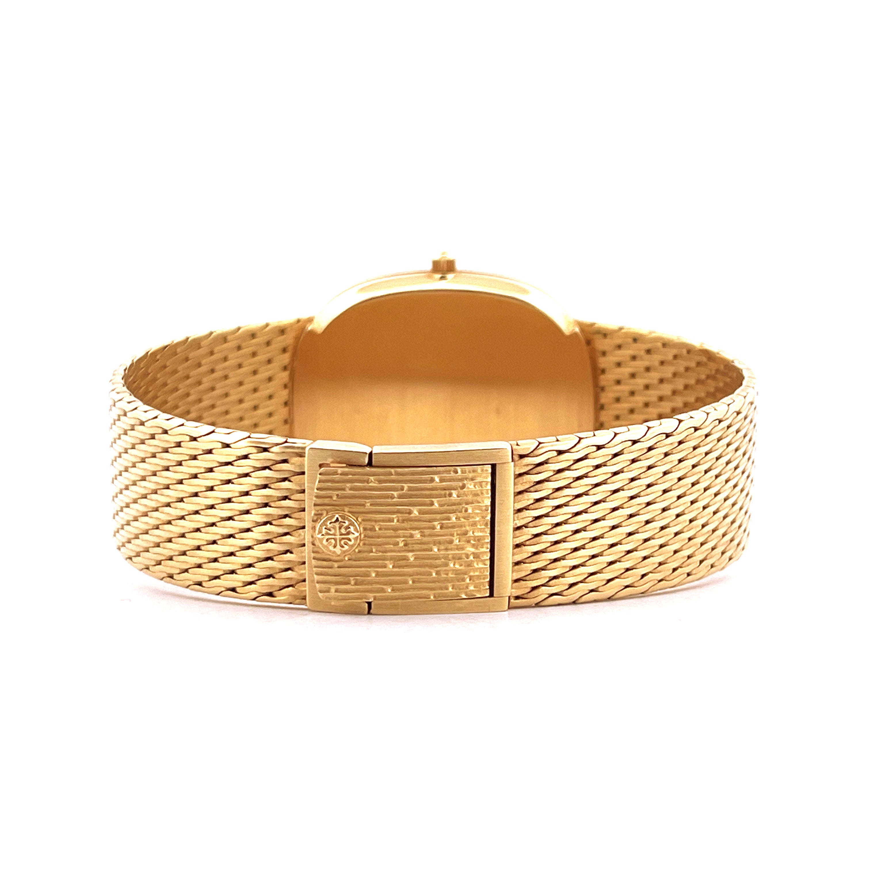 Patek Philippe Ellipse Gelbgold, Ansicht der Schließe mit Patek Philippe Logo und Mesh-Armband