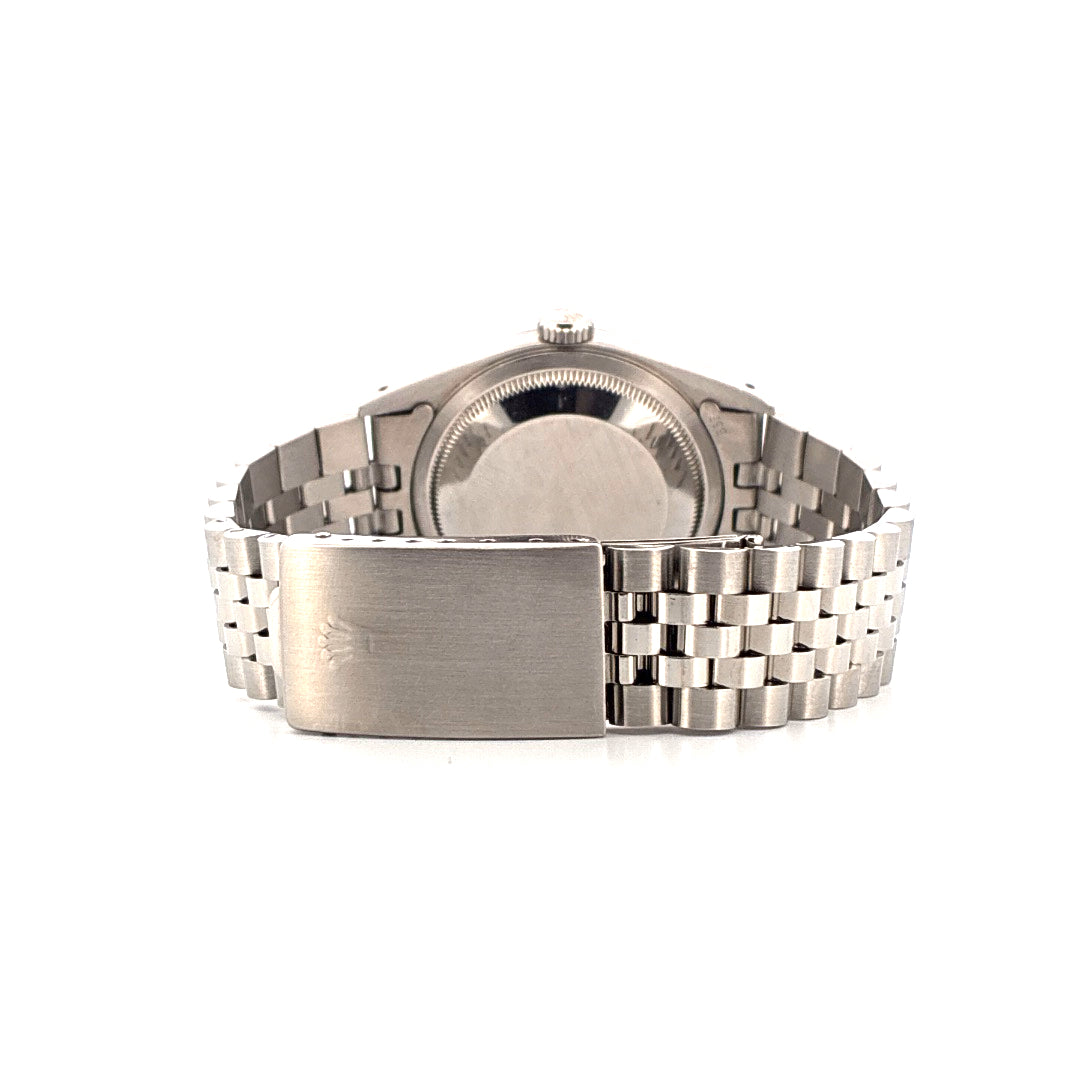 Rückansicht einer Rolex Datejust 36 aus Stahl mit Jubilé-Armband und Schließe