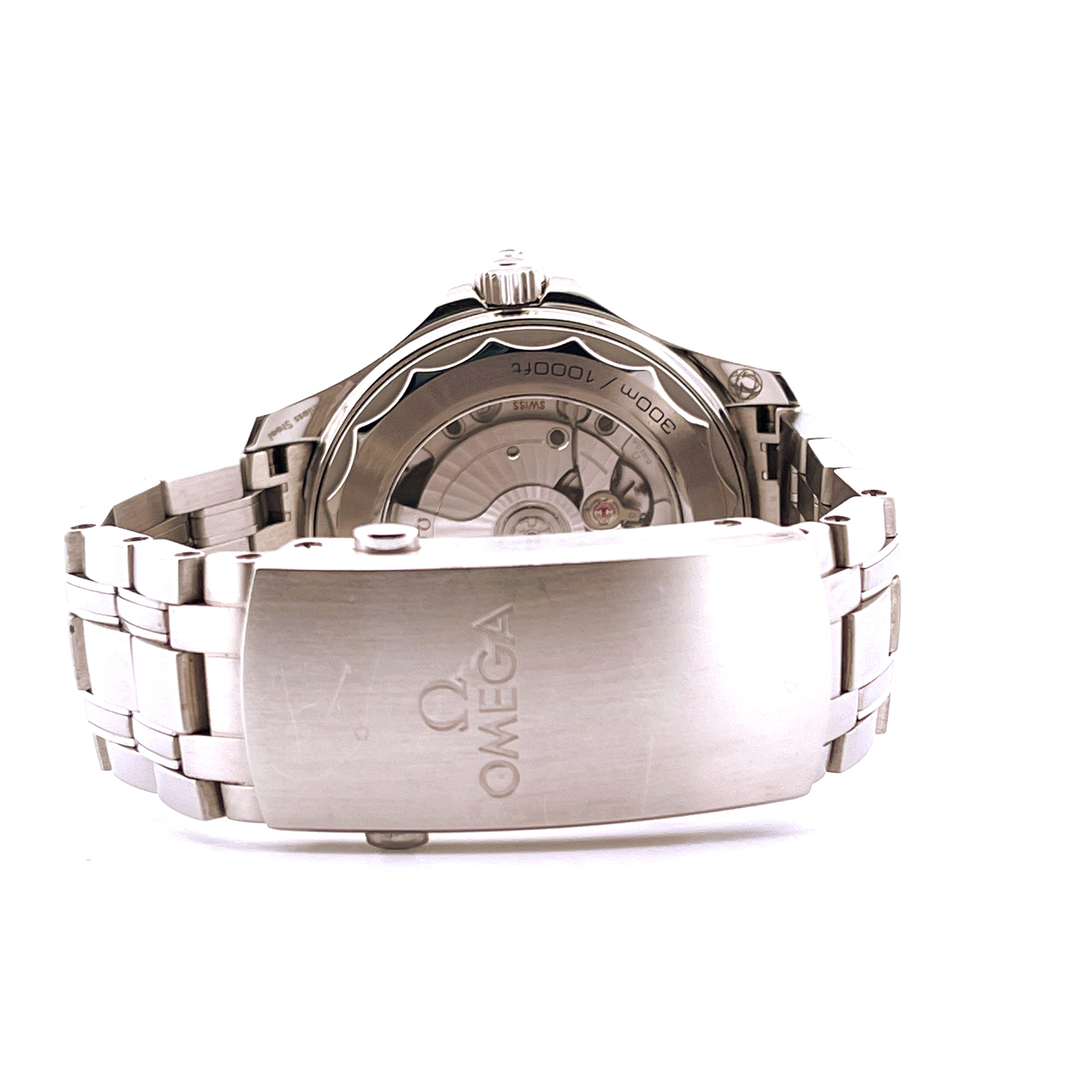 Omega Seamaster Diver 300 M Rückansicht mit Sichtboden und Edelstahlschließe