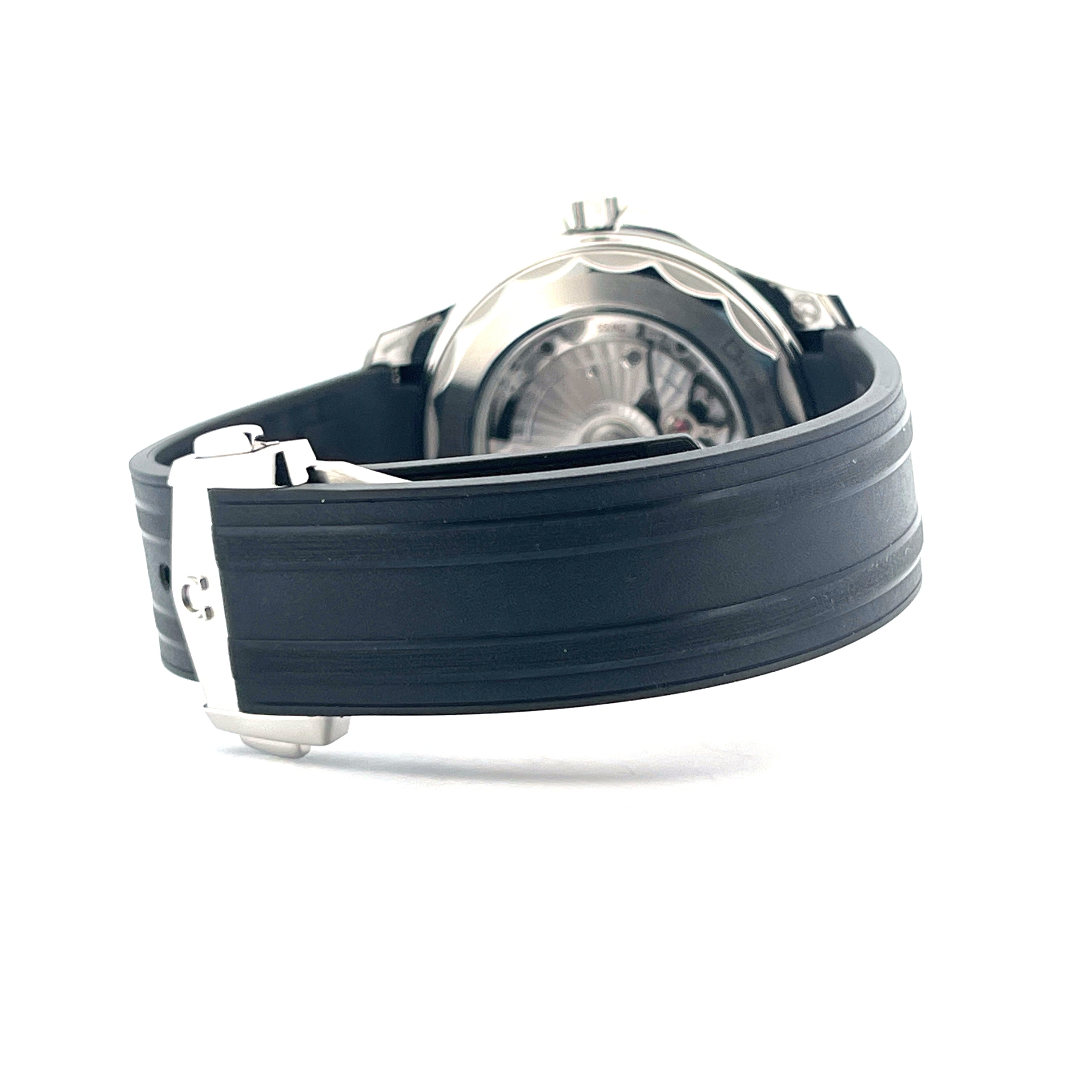 Seamaster Diver 300 No Date / like new / incl Milanaise Bracelet -2025-