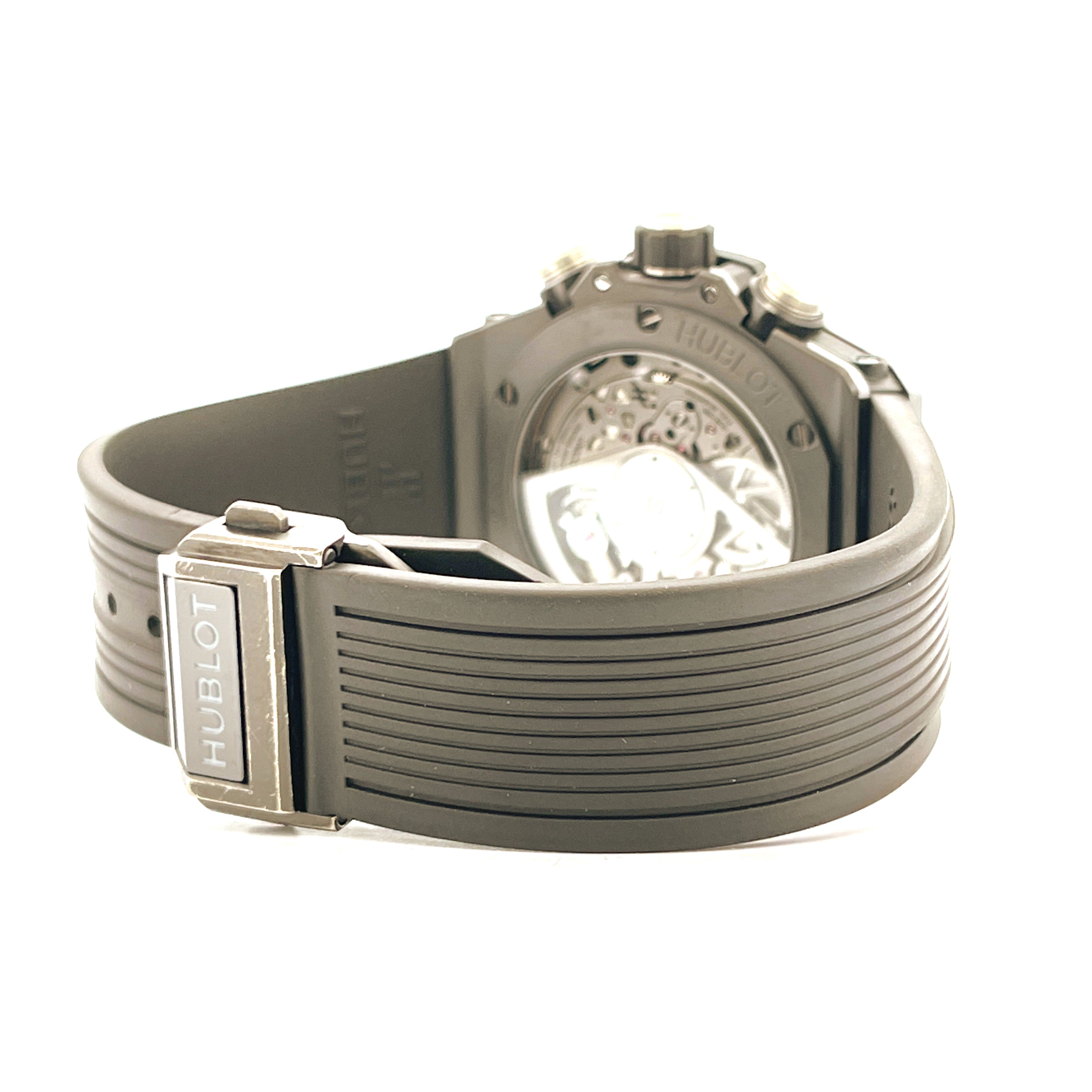 Hublot Big Bang Unico Keramik Damenuhr im Detail mit Kautschukband und Schließe