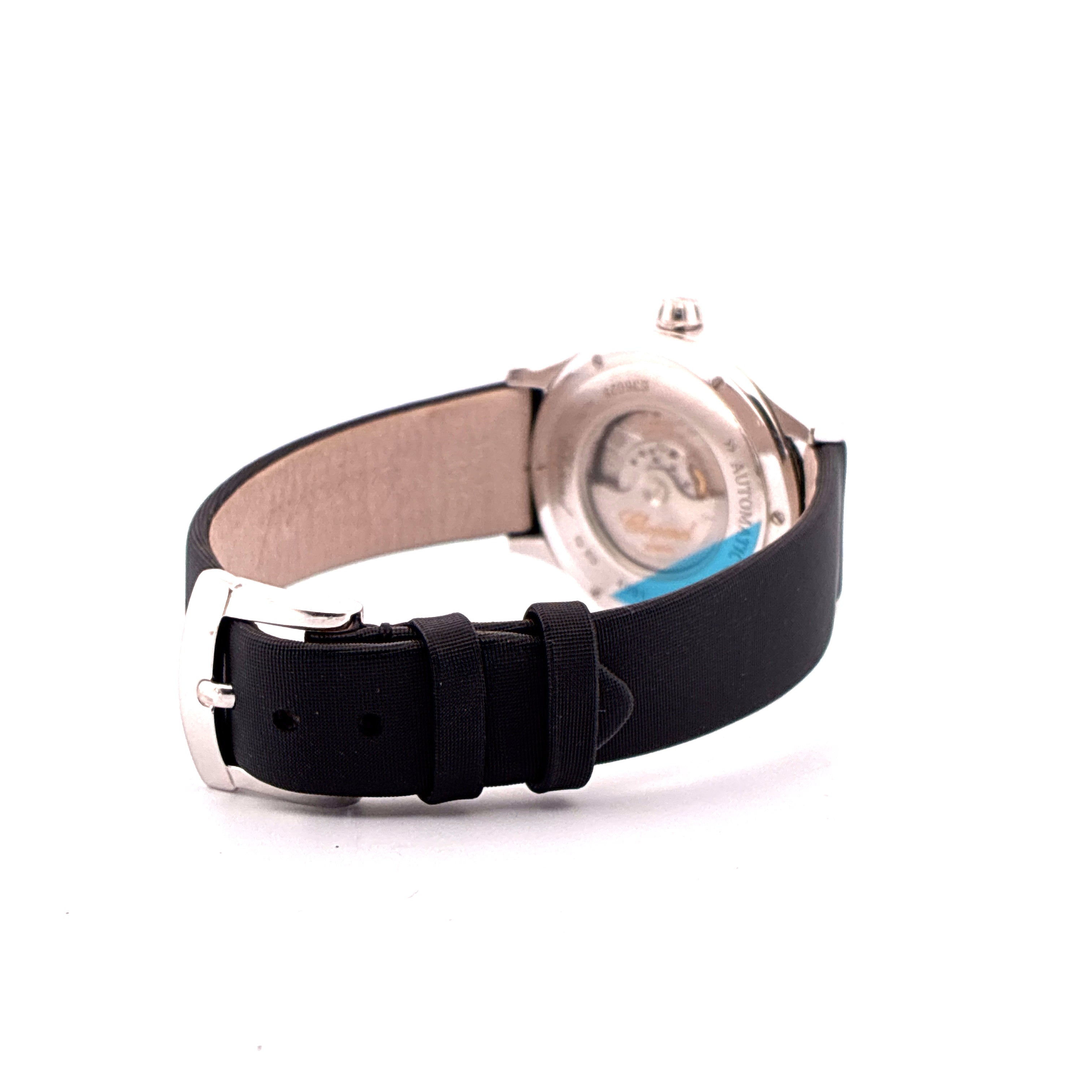 Classic / Diamonds / Whitegold / Box / Certificate of authenticity / Retail price EUR 23.200,00