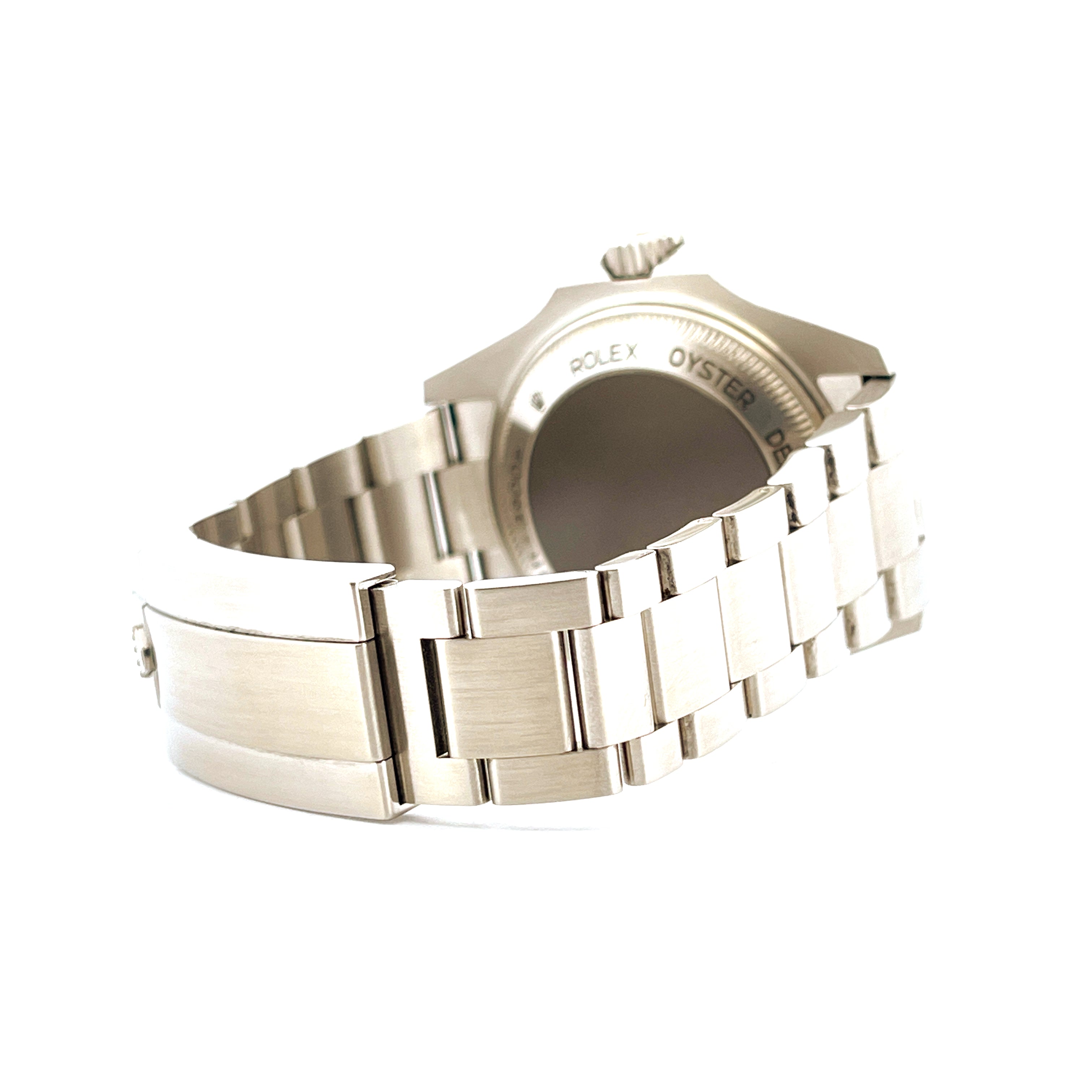 Rolex Sea-Dweller Deepsea "James Cameron" Stahlarmband und Gehäuse im Detail auf weißem Hintergrund