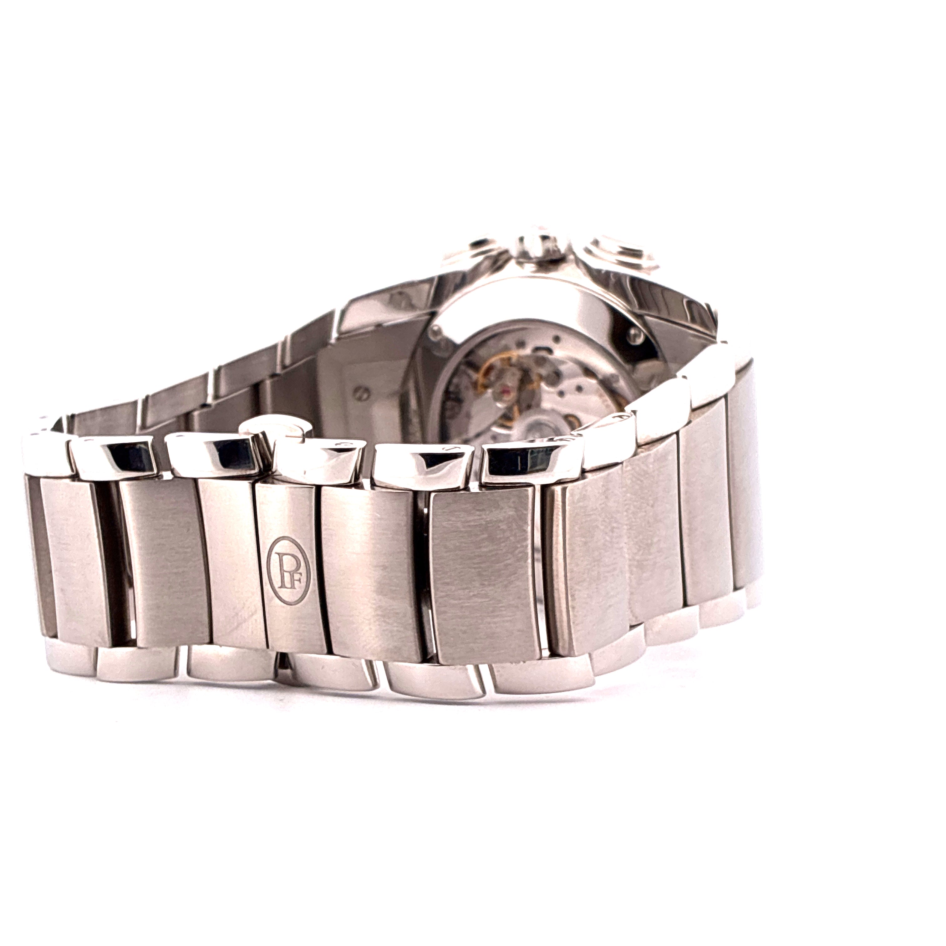 Parmigiani Fleurier Tonda Metrographe Armbanduhr, Stahlgehäuse, Rückansicht mit Automatikwerk auf weißem Hintergrund