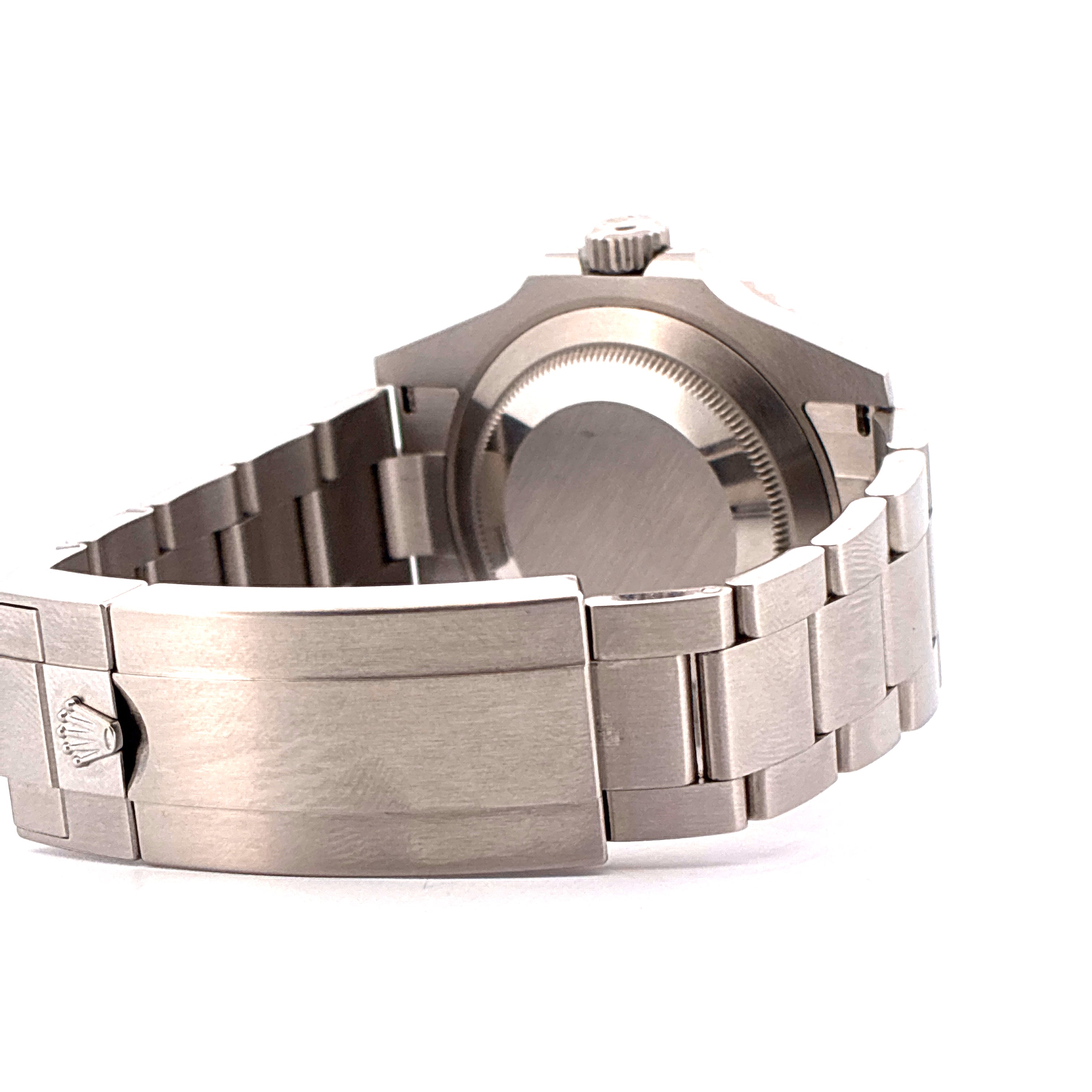 Submariner Date "Starbucks" / very good condt. / Box & Papers / 2022