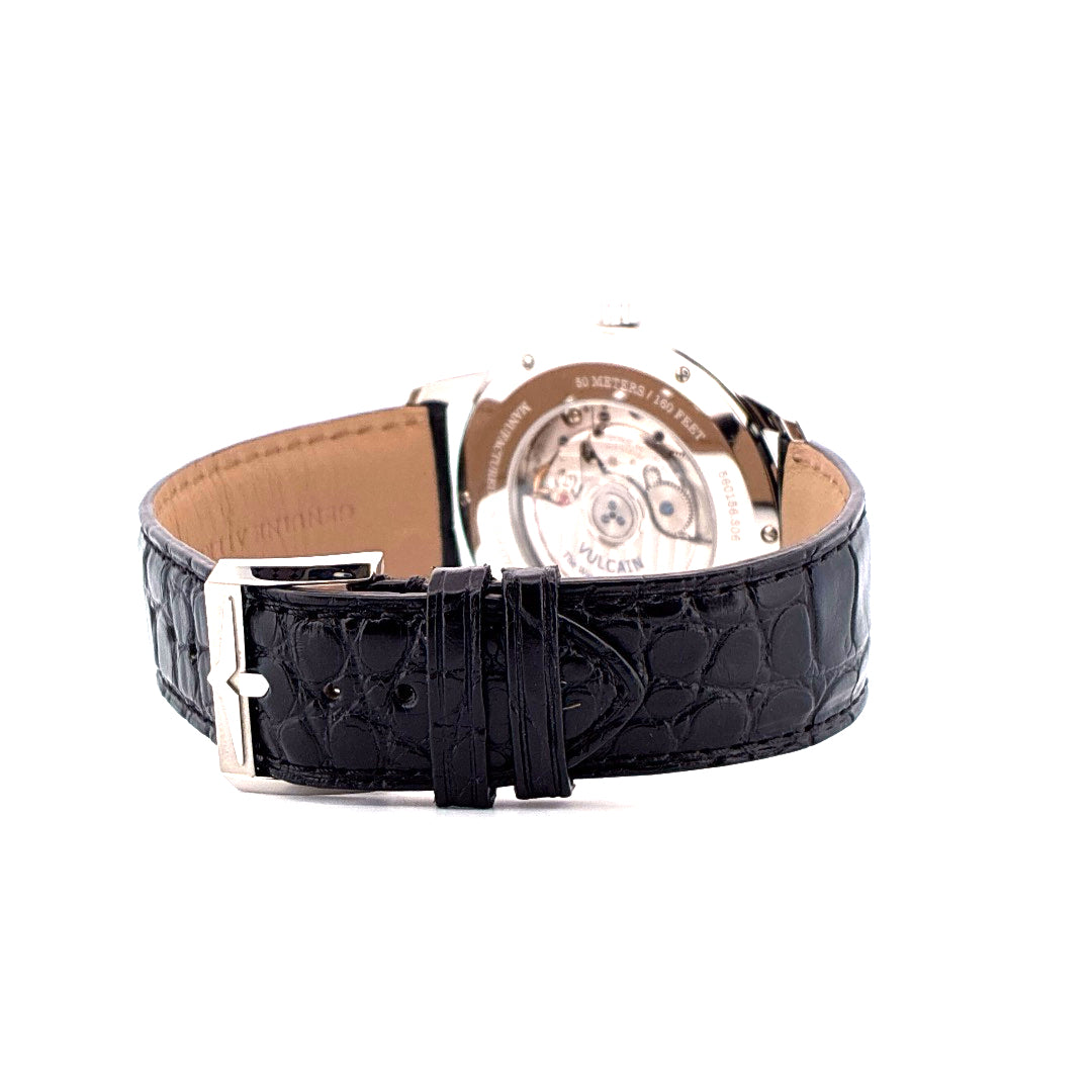 Vulcain 50s Presidents Watch Rückansicht mit Sichtboden und schwarzem Krokodillederarmband
