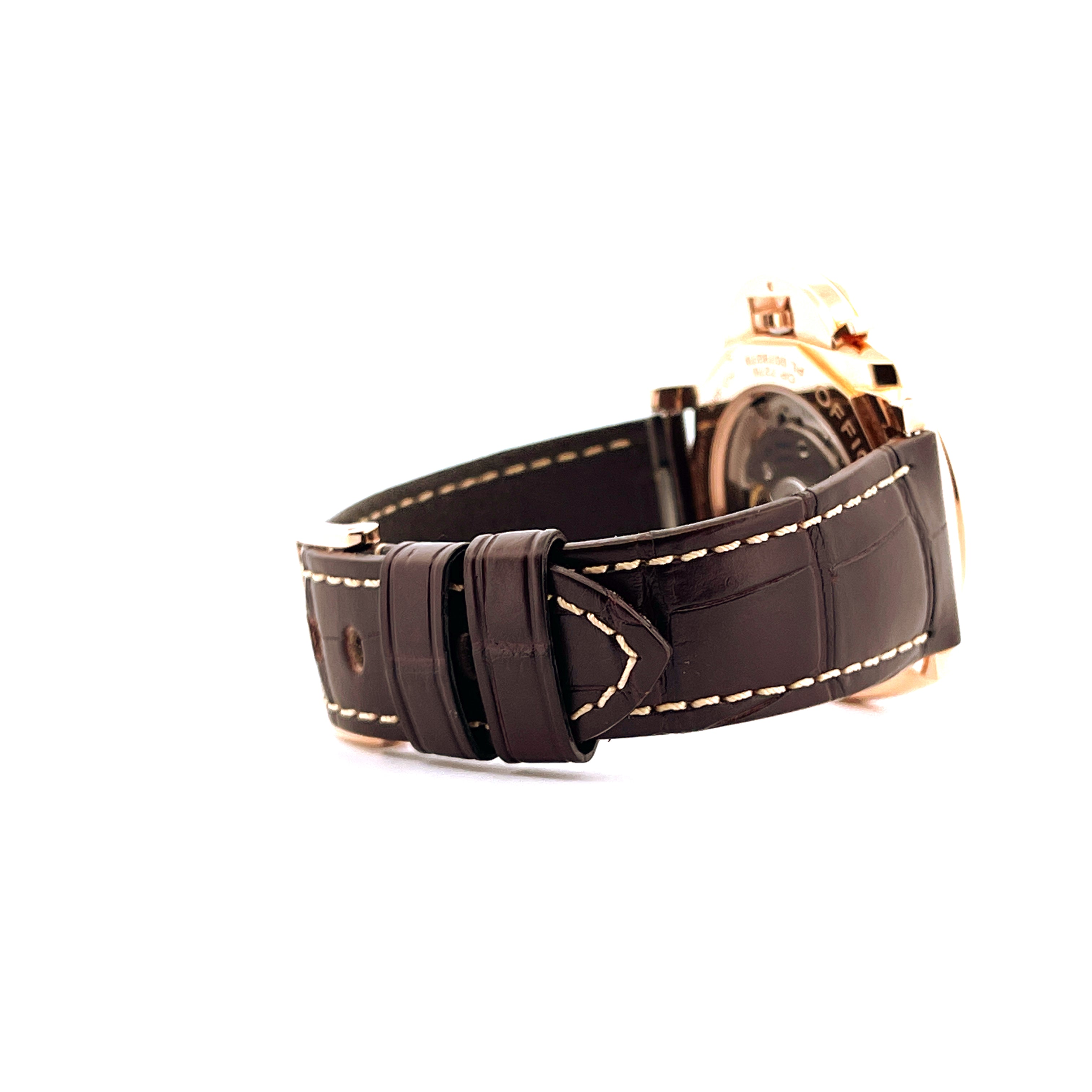 Panerai Luminor Due 42mm Roségold, Seitenansicht des braunen Krokolederarmbands mit weißer Naht