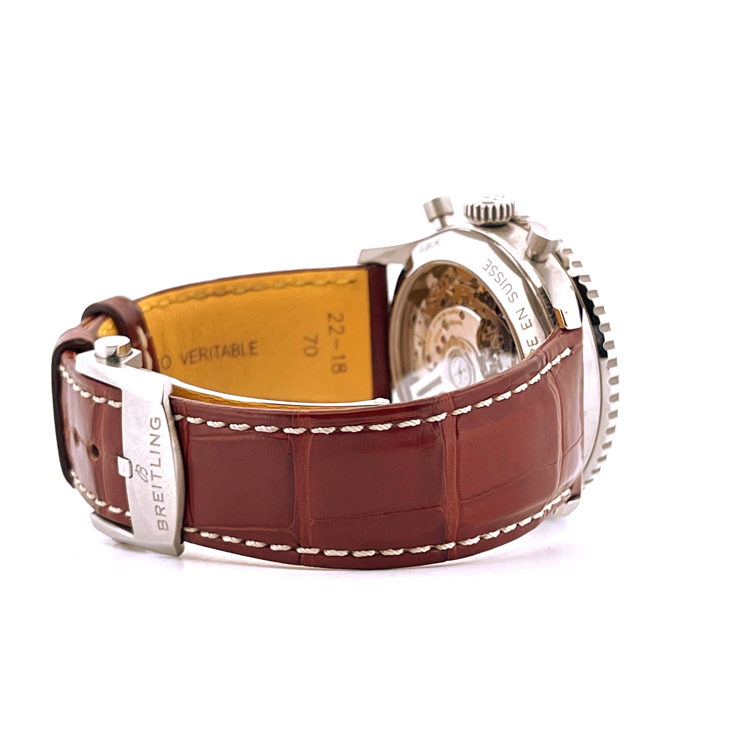 Breitling Navitimer B01 Chronograph aus Stahl, Lederarmband, Rückansicht des Uhrwerks und Stahlgehäuses