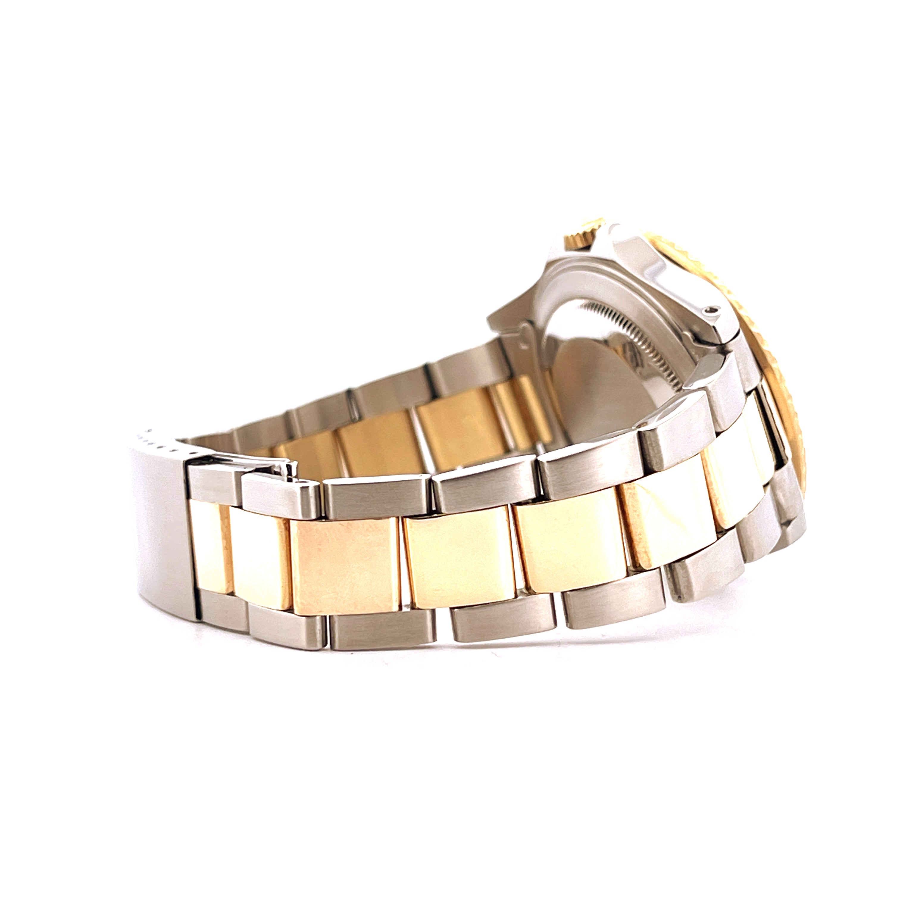 Seitenansicht einer Rolex GMT-Master II 16713 aus Stahl und Gold mit kombiniertem Gliederarmband