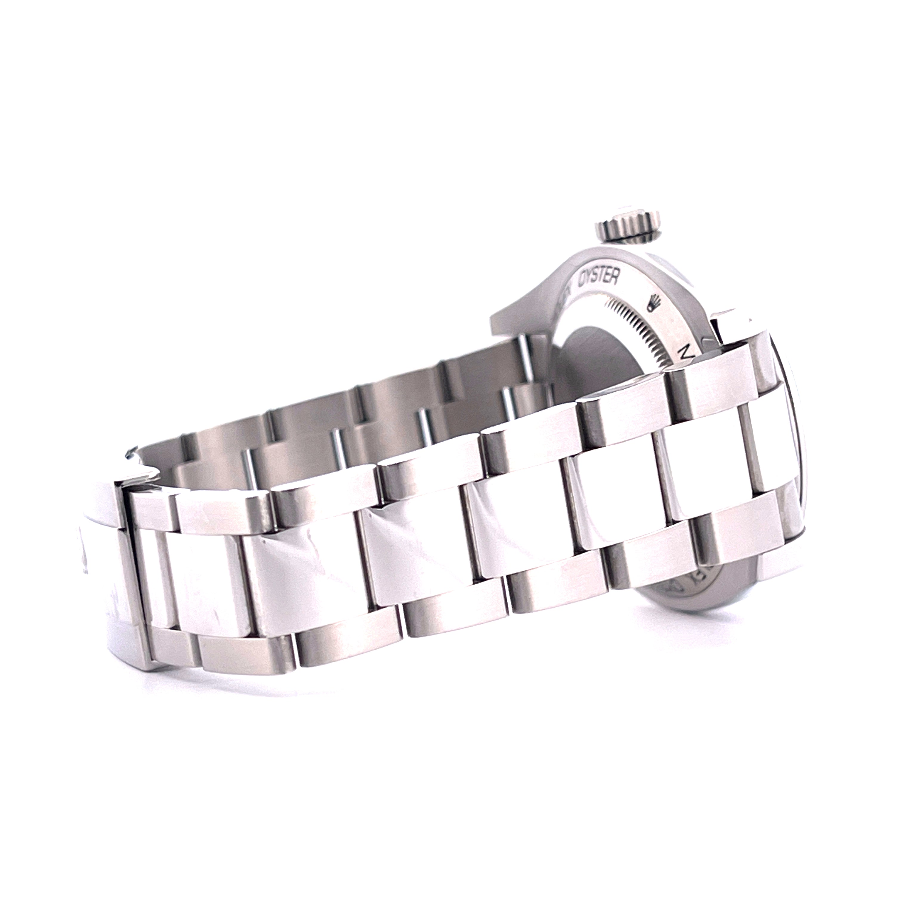 Rolex Milgauss 116400GV im Detail, Stahlarmband mit weissem Hintergrund