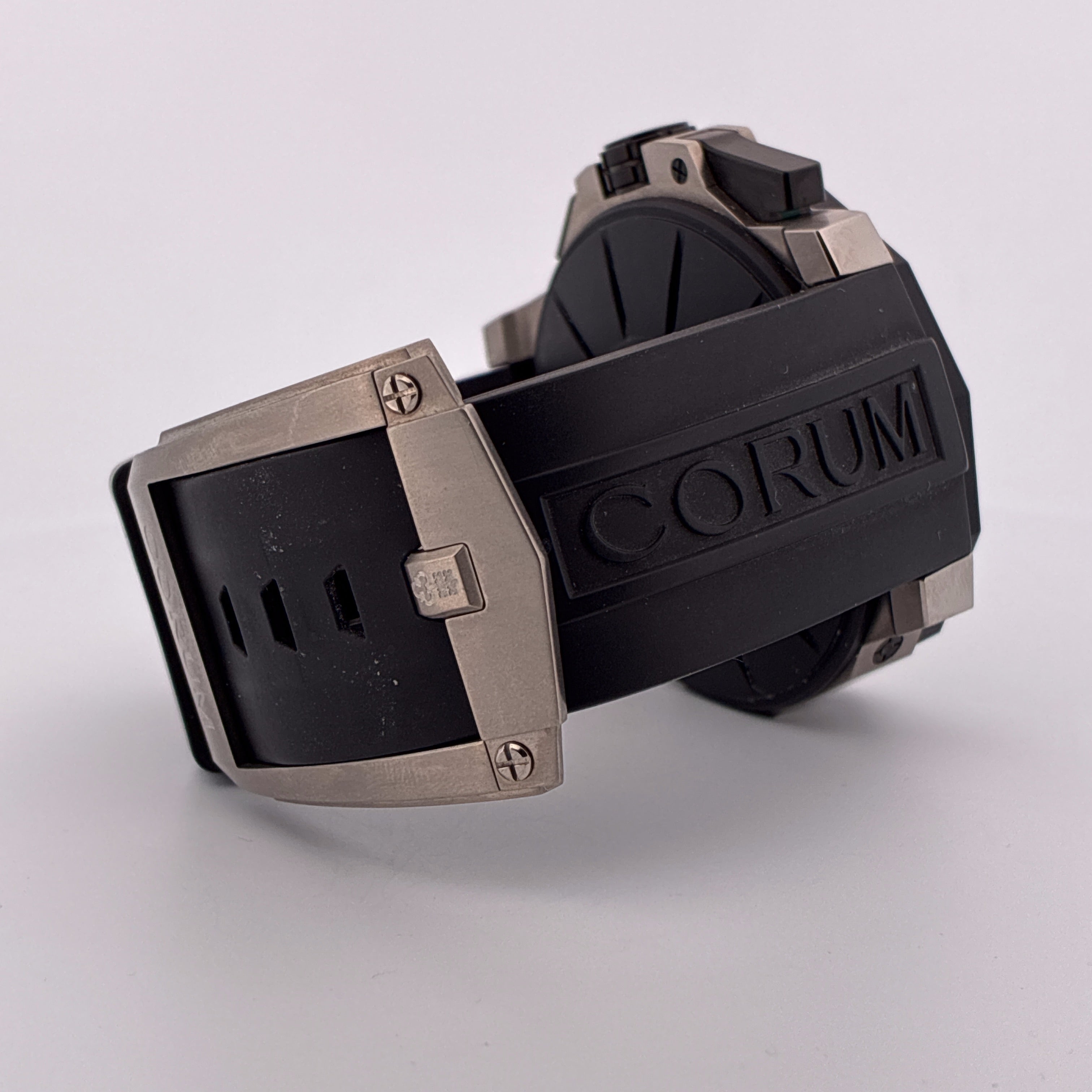 Corum Admiral's Cup Seafender 50 Chrono LHS Chronograph Titan Kautschukband sehr guter Zustand