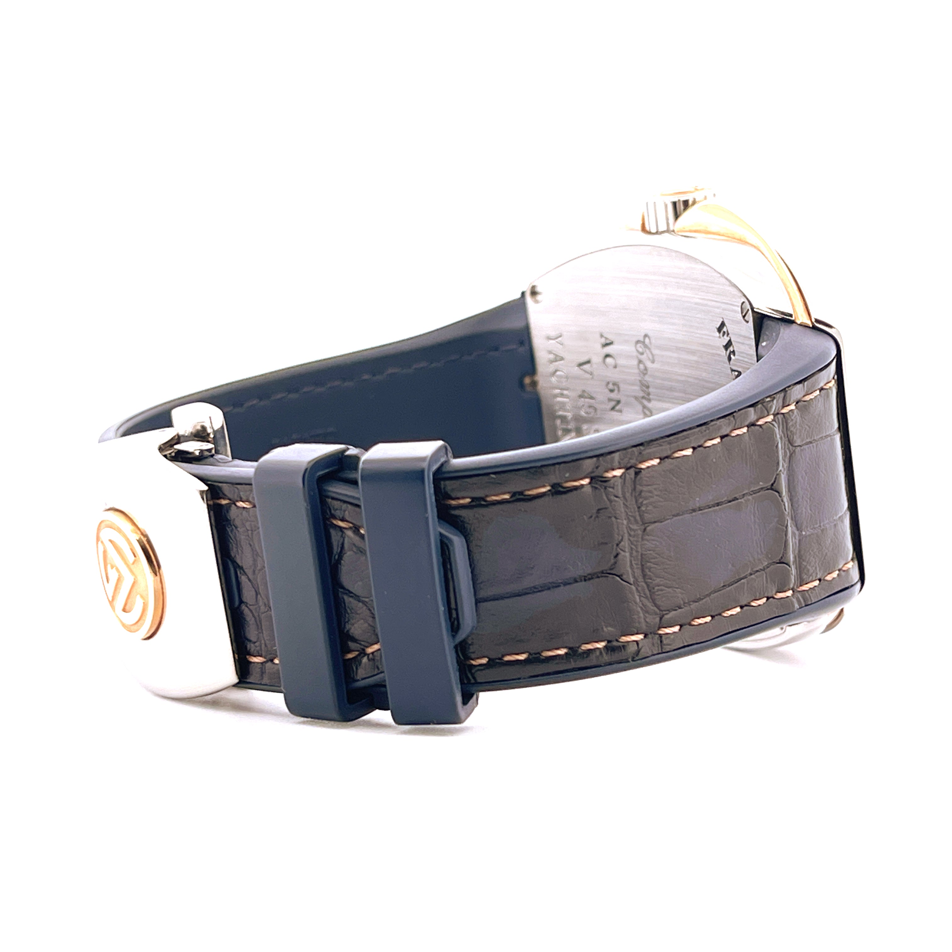 Seitenansicht eines Franck Muller Vanguard Herrenarmbanduhr mit braunem Krokodil-Lederarmband