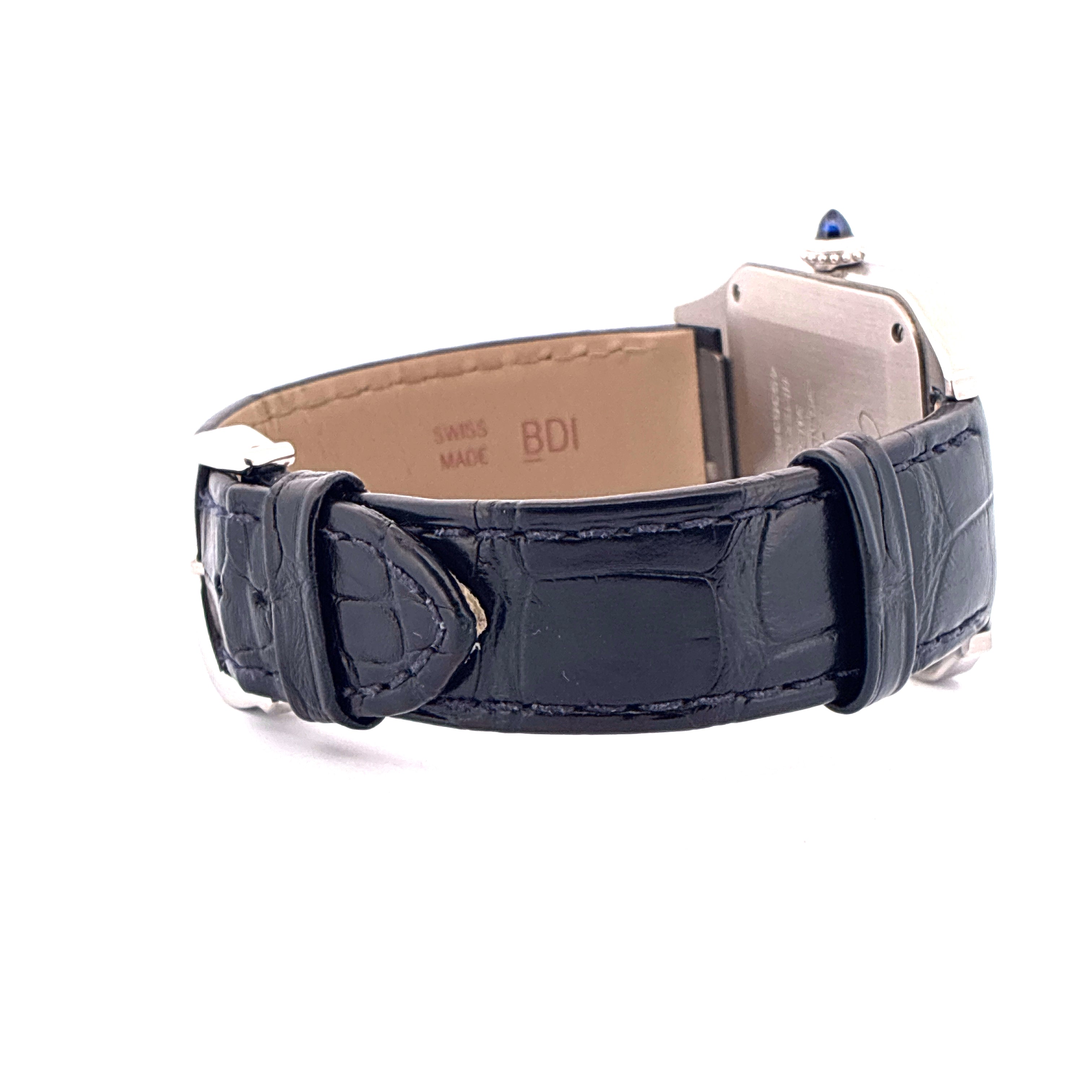 Cartier Santos Dumont von hinten mit schwarzem Lederarmband und silbernem Gehäuse