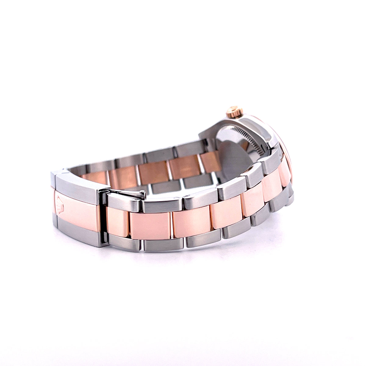 Rolex Datejust 31 Two Tone Mother of Pearl / Box incl. / LC100 / 2006, Schrägansicht mit Armband, Schließe und Gehäuseboden vor weißem Hintergrund