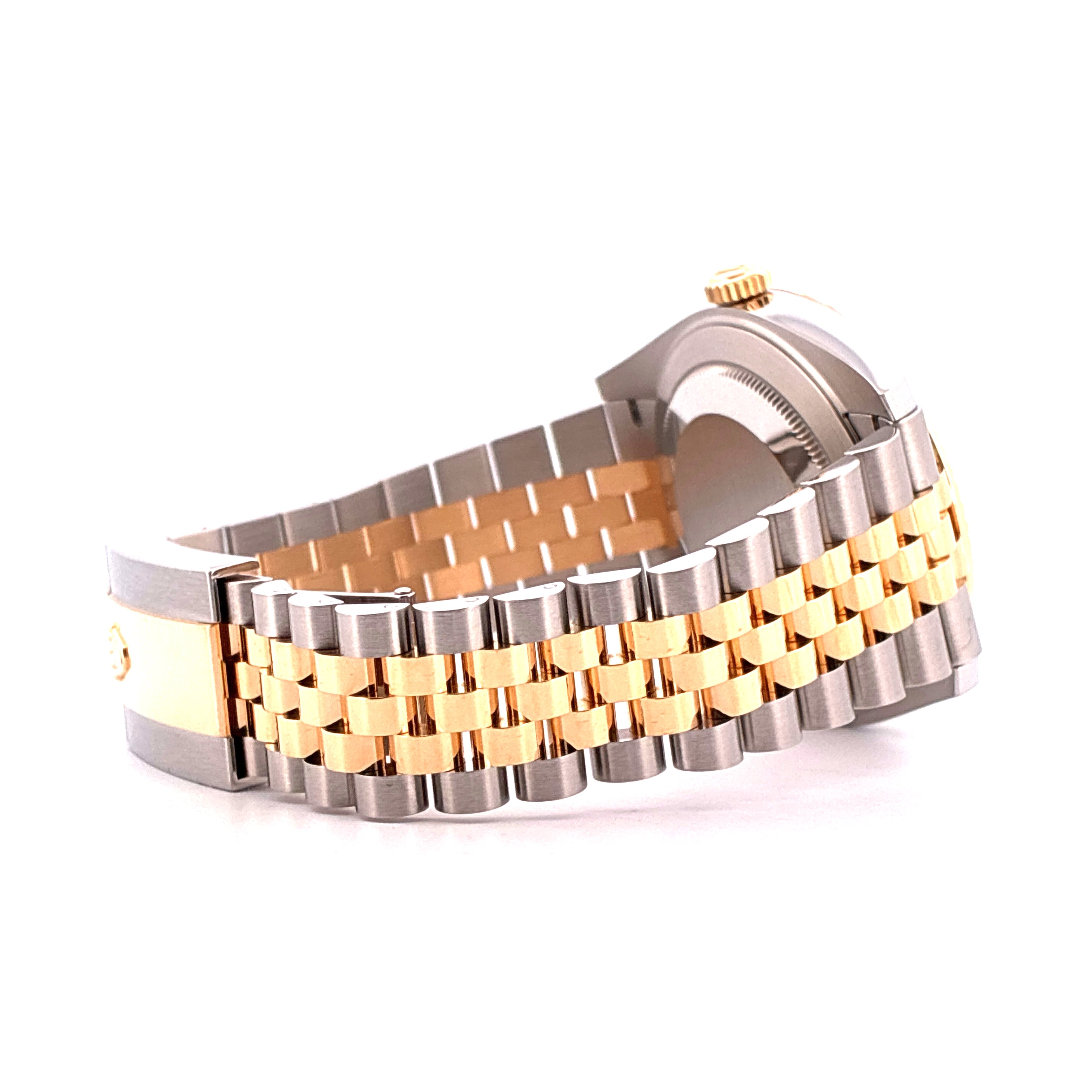 Rolex Datejust 41 Bicolor Armband in Gold und Stahl auf weissem Hintergrund