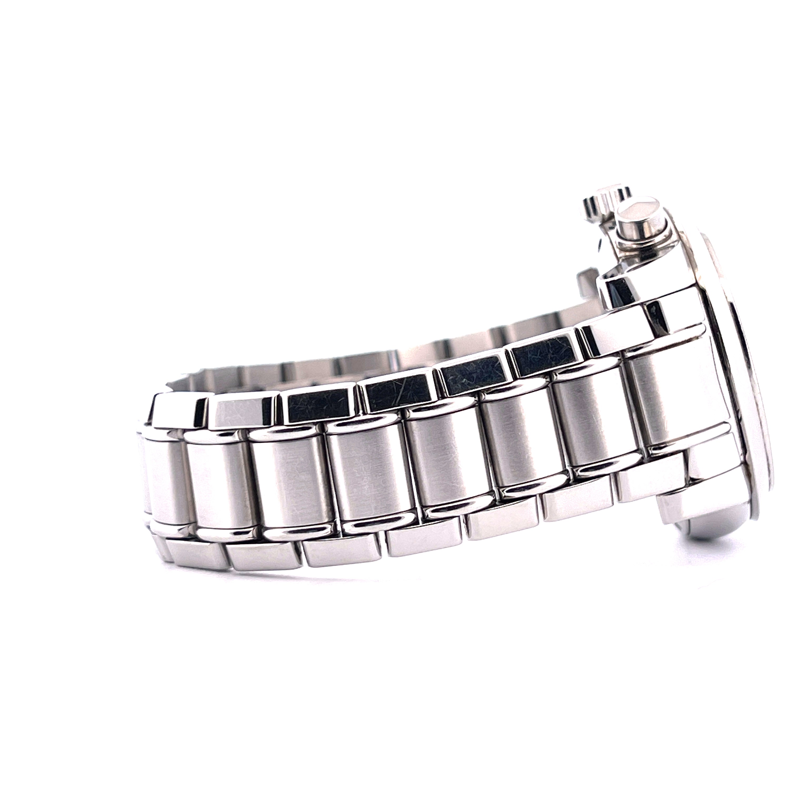 Girard Perregaux Ferrari 250 im Seitenprofil, Edelstahlgehäuse und -armband